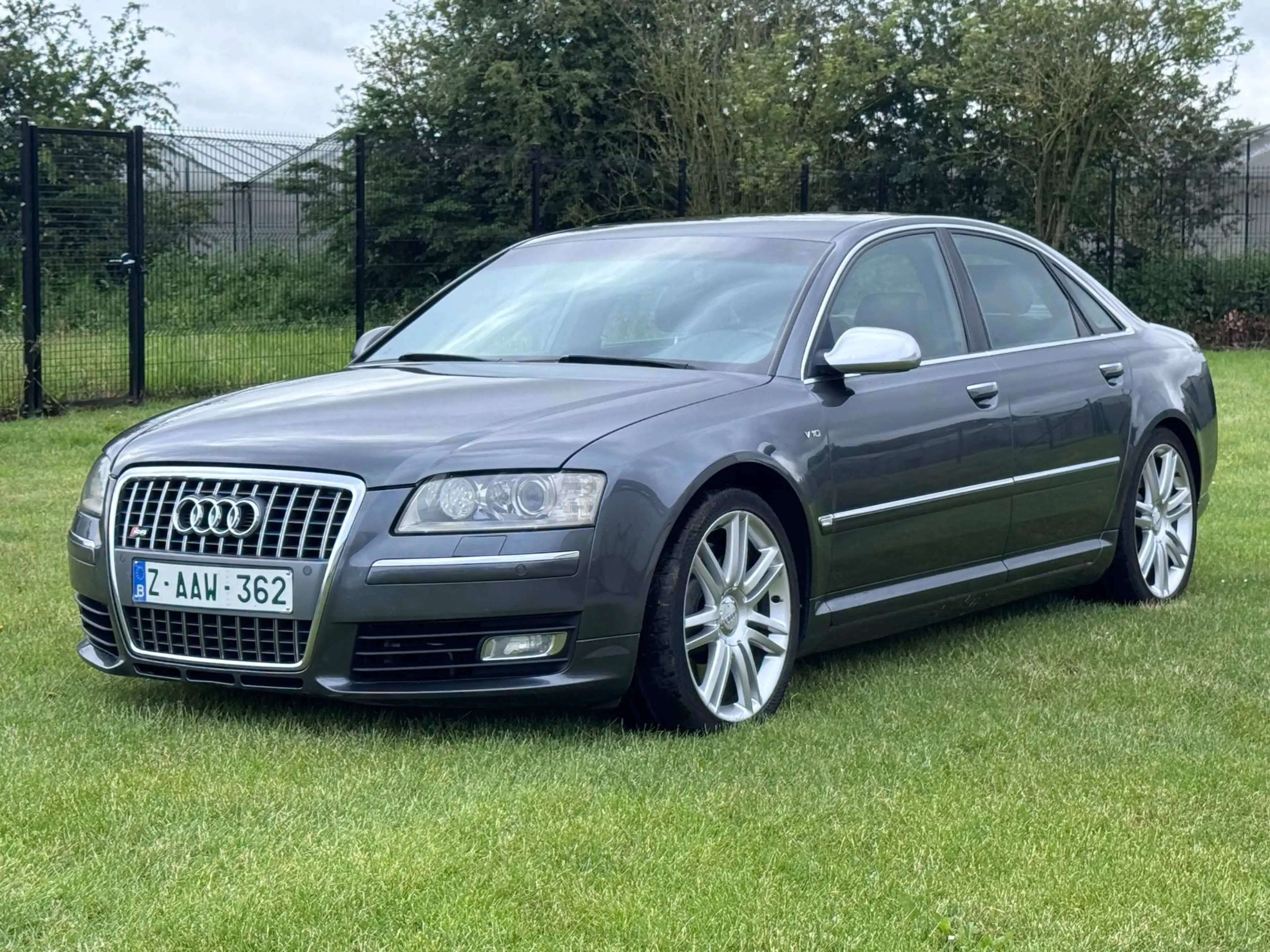 Audi S8 S8 5.2i V10 40v FSI S8 Quattro Tiptronic D3 Daytona Bose Sun Roof NEW ENGINE