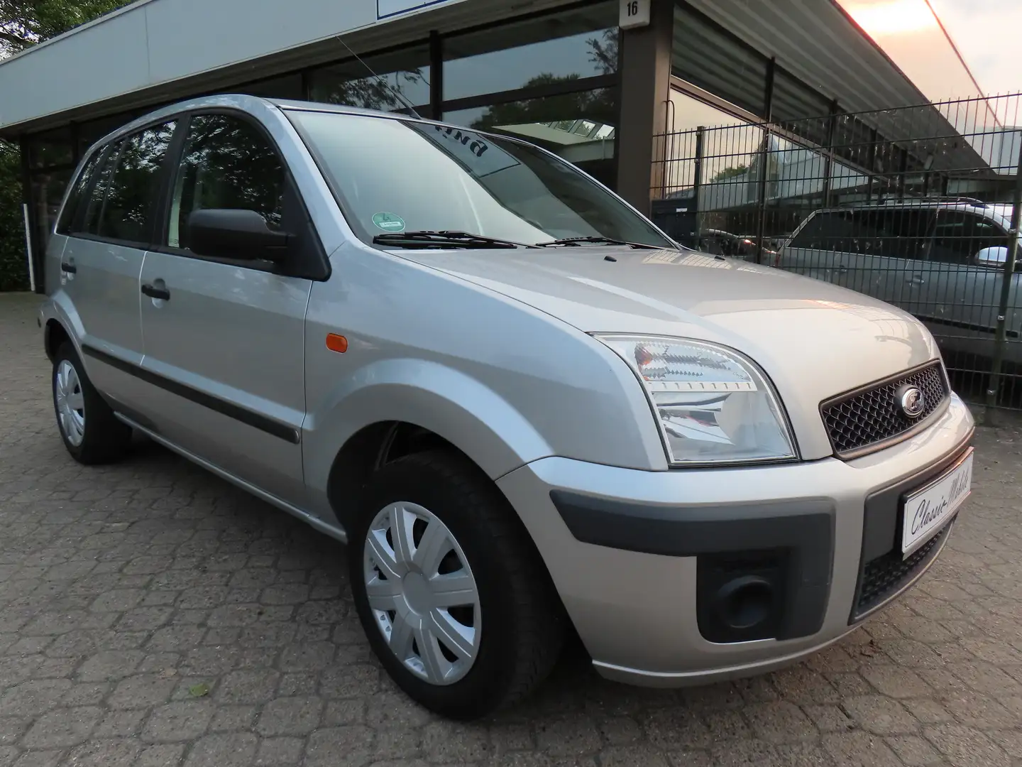Ford Fusion 1.4 Viva*nur 100 TKM*2.Hand*HU neu*Klima*ZV*Euro 4 Argent - 1