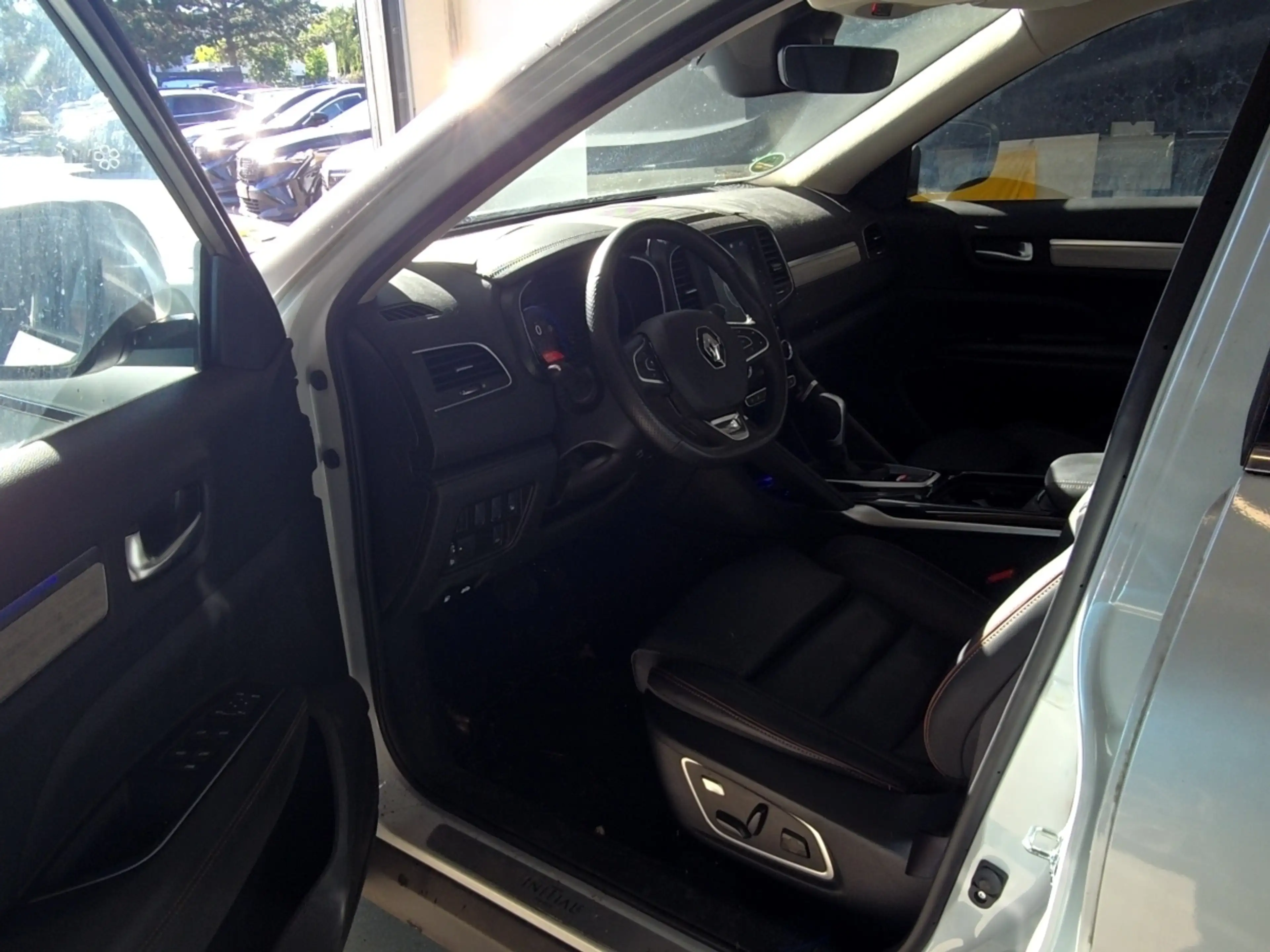Renault Koleos II 1.3 TCe 160 INITIALE PARIS Automatik — photo 12