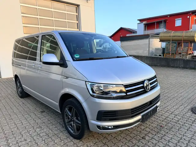 Volkswagen T6 Multivan Comfortline Navi ACC AHK Kamera Rollo