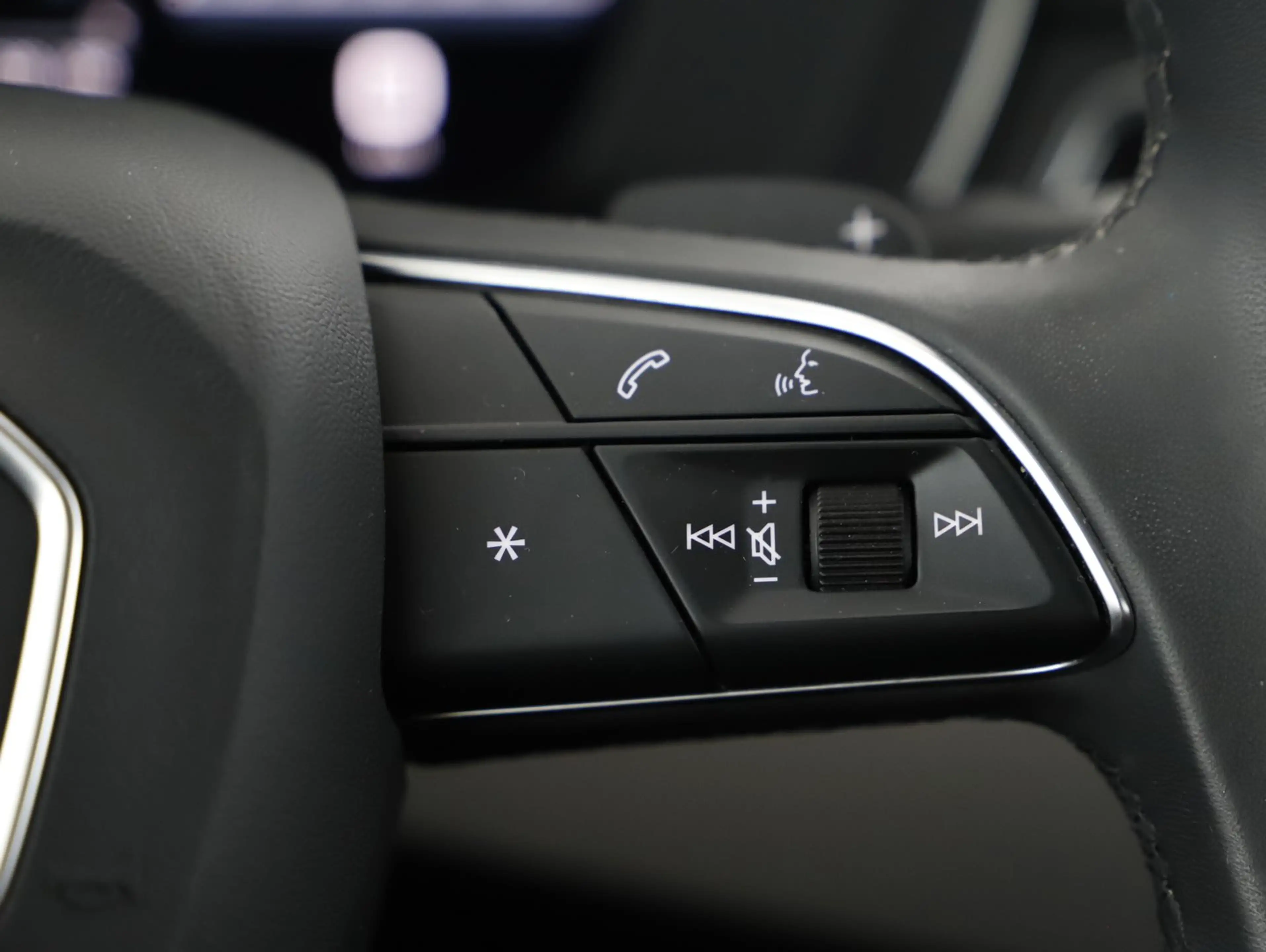 Audi A4 allroad 40 TDI quattro — photo 14