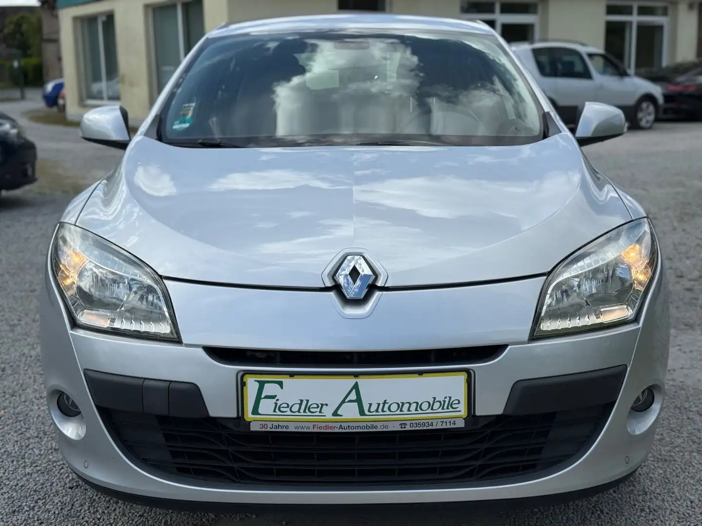 Renault Megane Dynamique 1.6 16V /1.HD/KLIMA/GEPFLEGT Plateado - 2