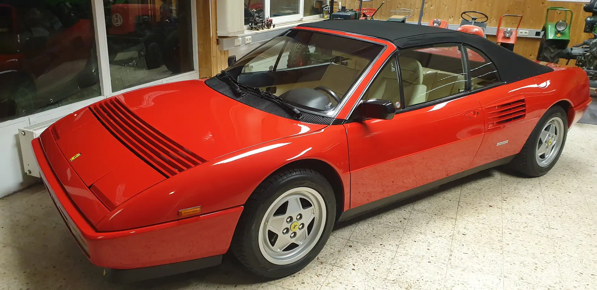 Ferrari Mondial Mondial T Cabrio Rot - 1
