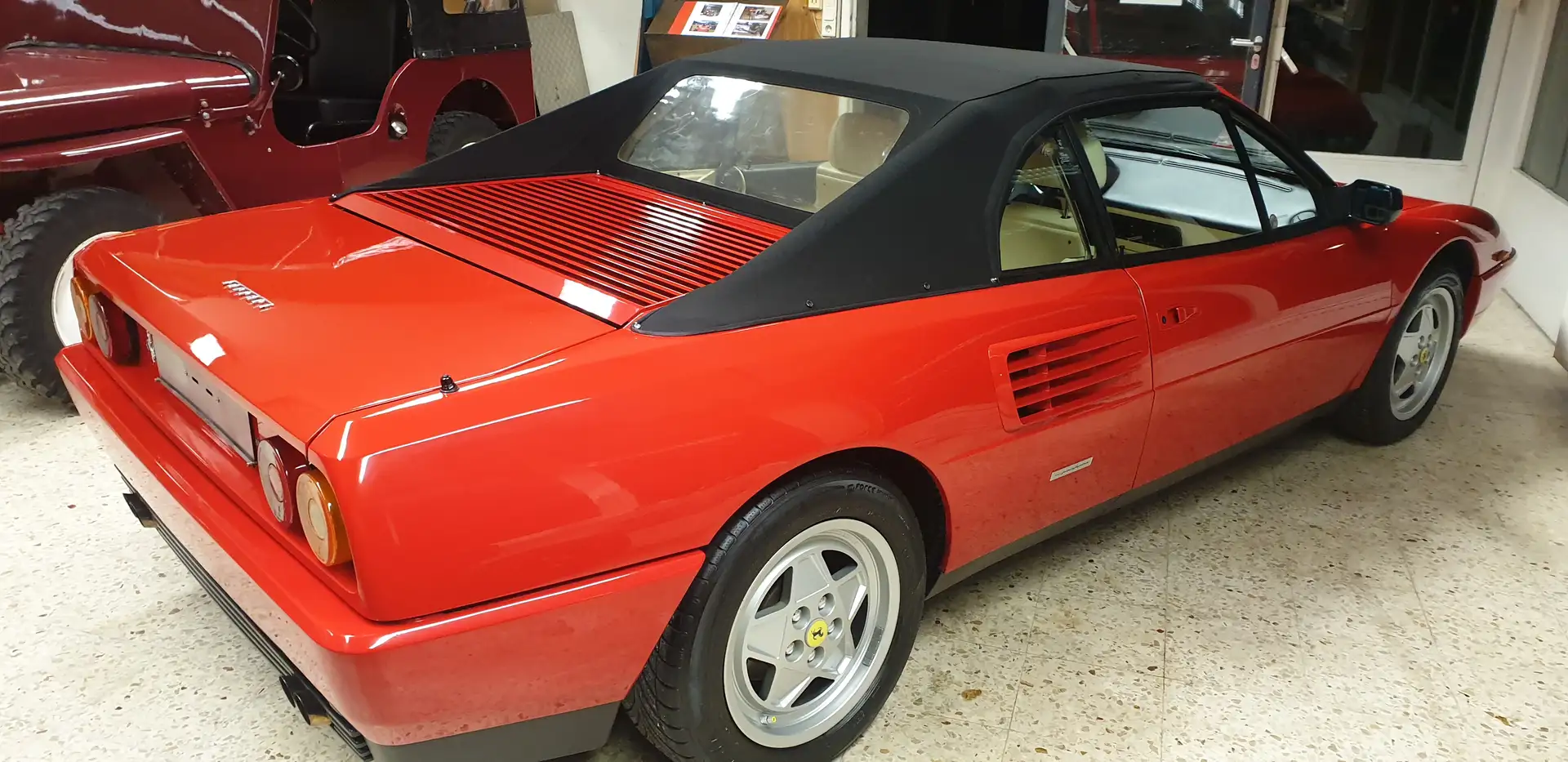 Ferrari Mondial Mondial T Cabrio Rot - 2