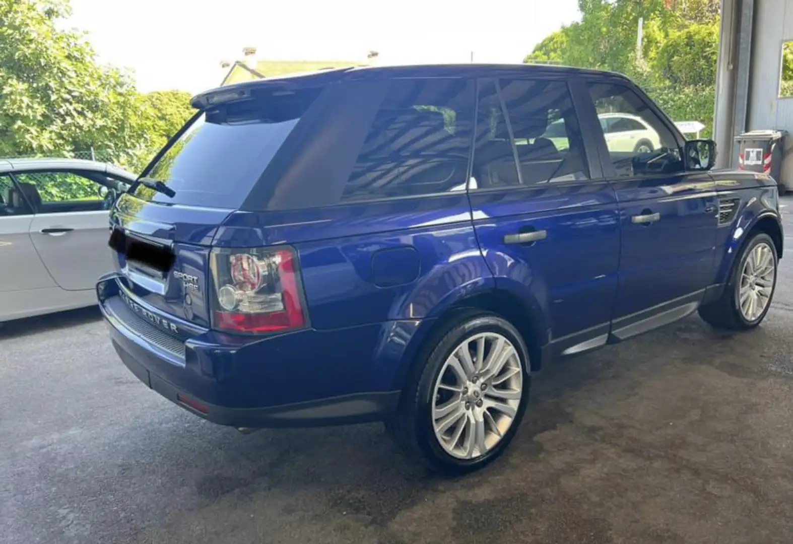 Land Rover Range Rover Sport 3.0 tdV6 HSE auto - 2