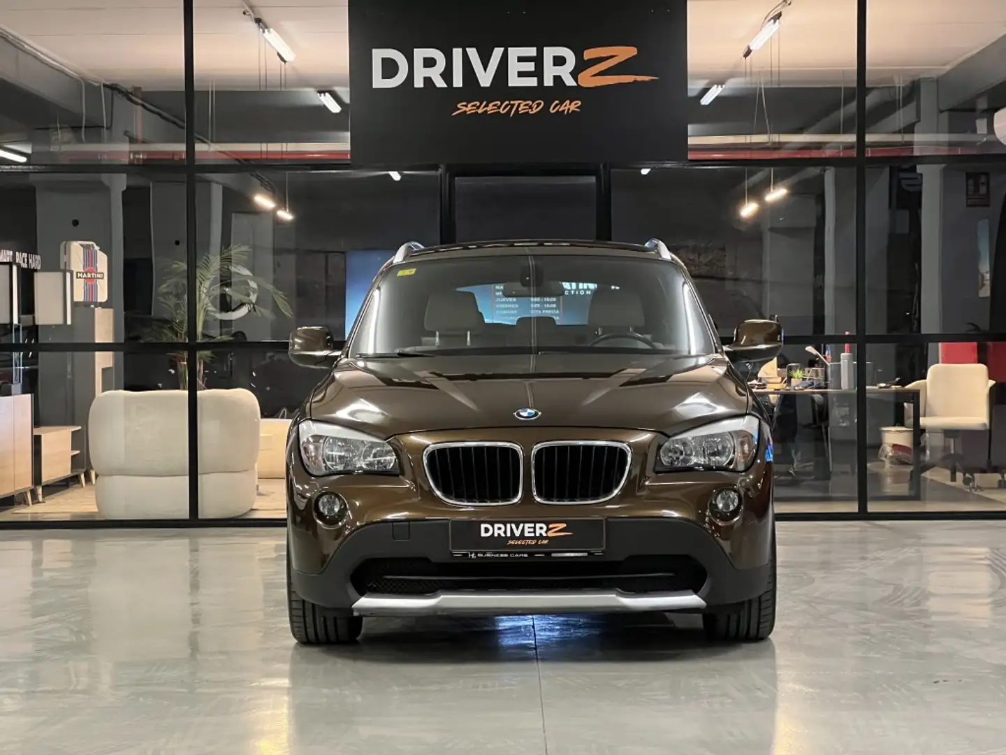 BMW X1 sDrive 18dA Marrón - 2