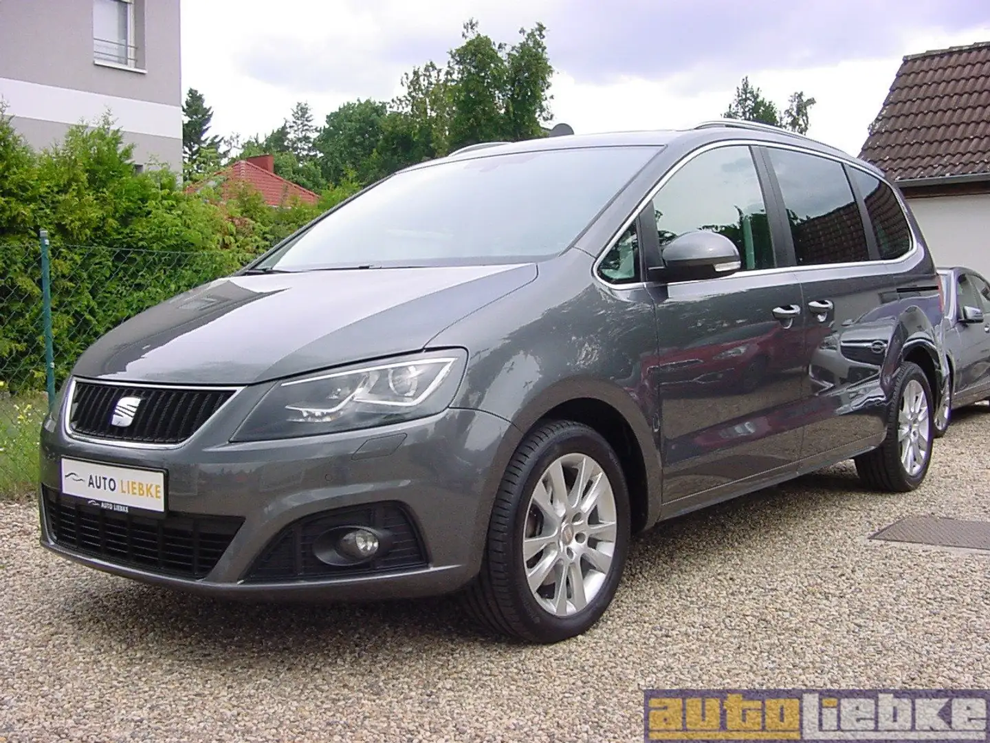 SEAT Alhambra TDI AUT,7-SI,TOPAUSSTATTUNG,SEAT-SH!!! Grau - 1