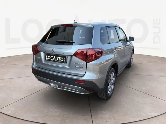 Suzuki Vitara view 4