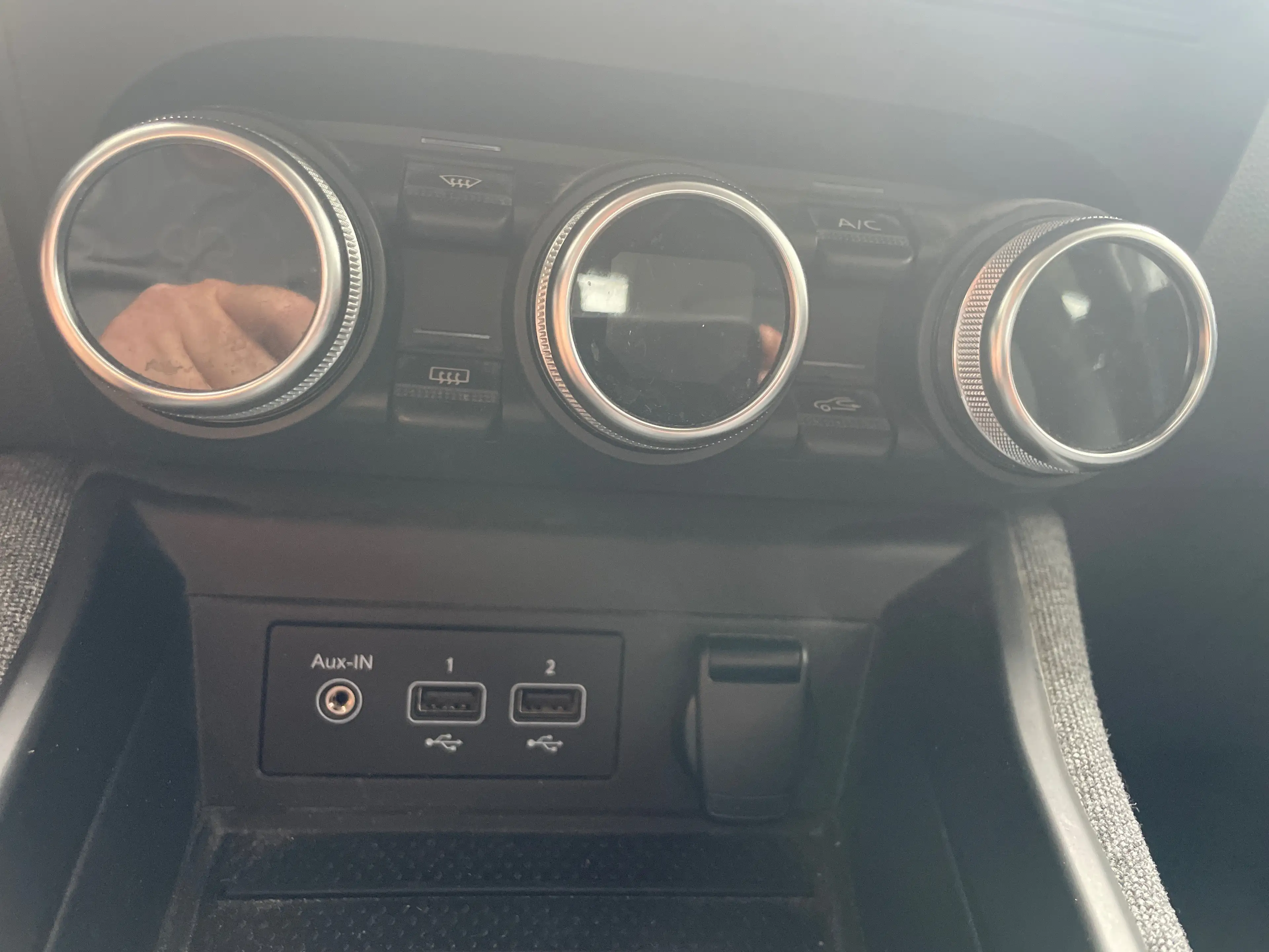 Renault ZOE Intens — photo 8