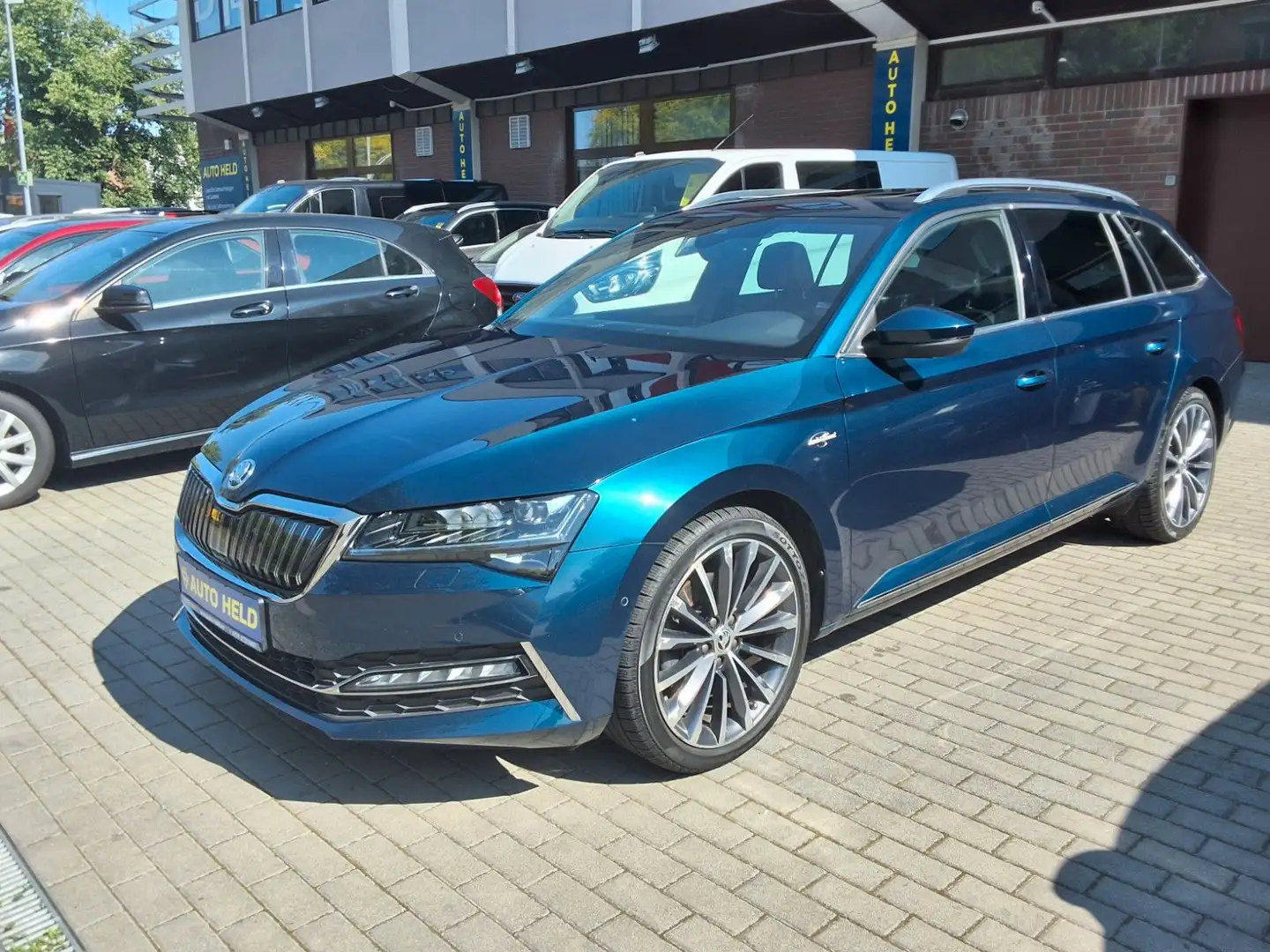 Skoda Superb Combi L&K iV VOLLEDER NAVI,PANO, Blu/Azzurro - 1