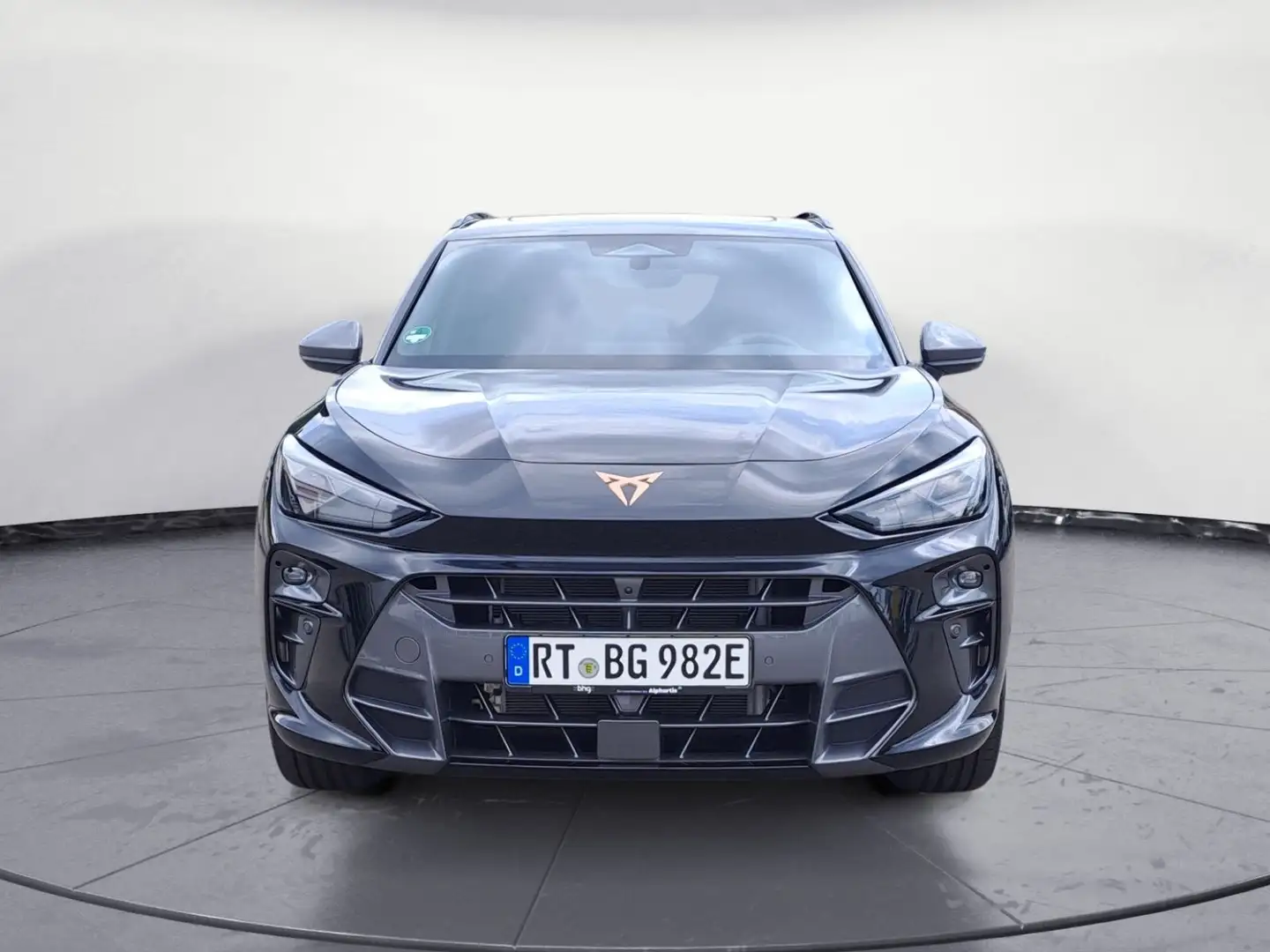 CUPRA Terramar VZ 1.5 e-HYBRID  6-Gang-DSG Schwarz - 2