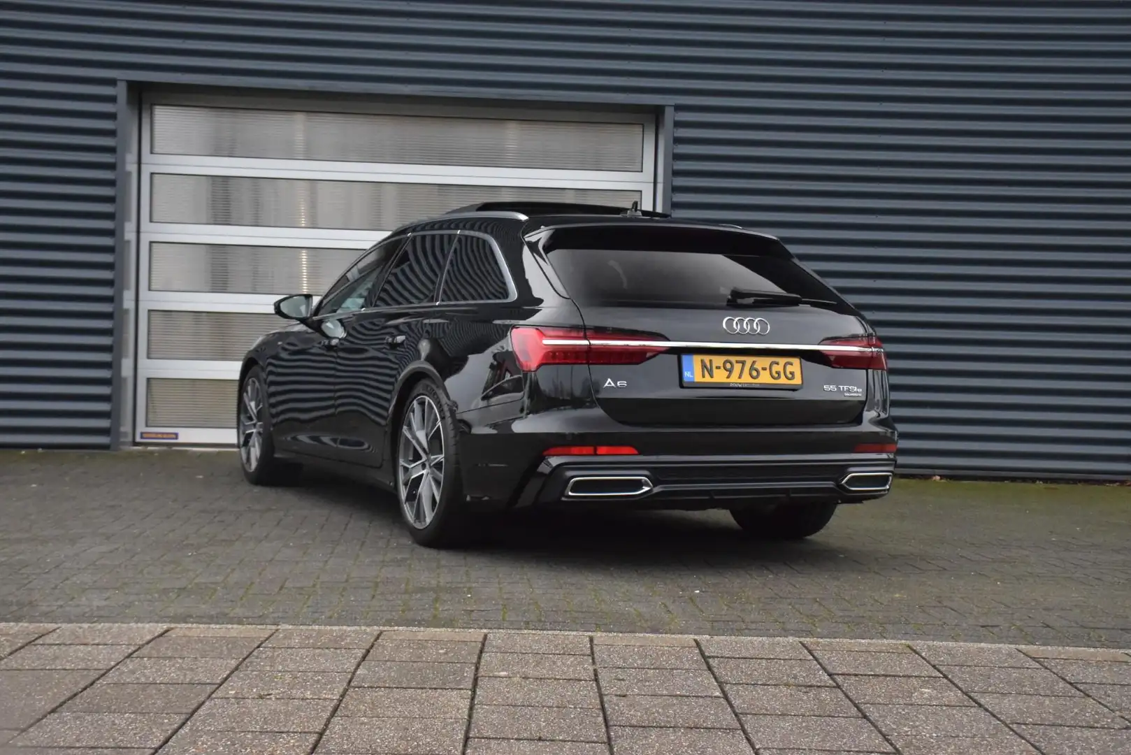 Audi A6 Avant 55 TFSIe 367pk quattro Competition | SoH 92% Zwart - 2
