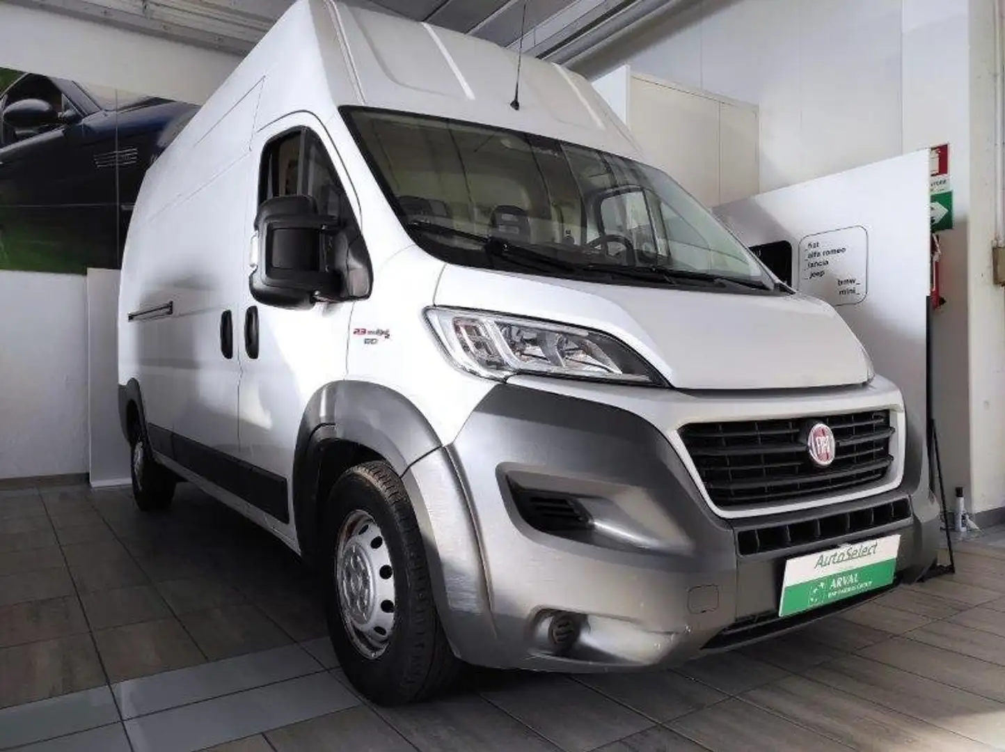 Fiat Ducato 35 2.3 MJT 130CV PLM-TA Furgone Maxi Blanc - 1