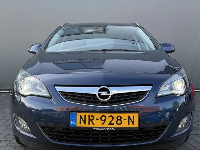 Opel Astra view 29