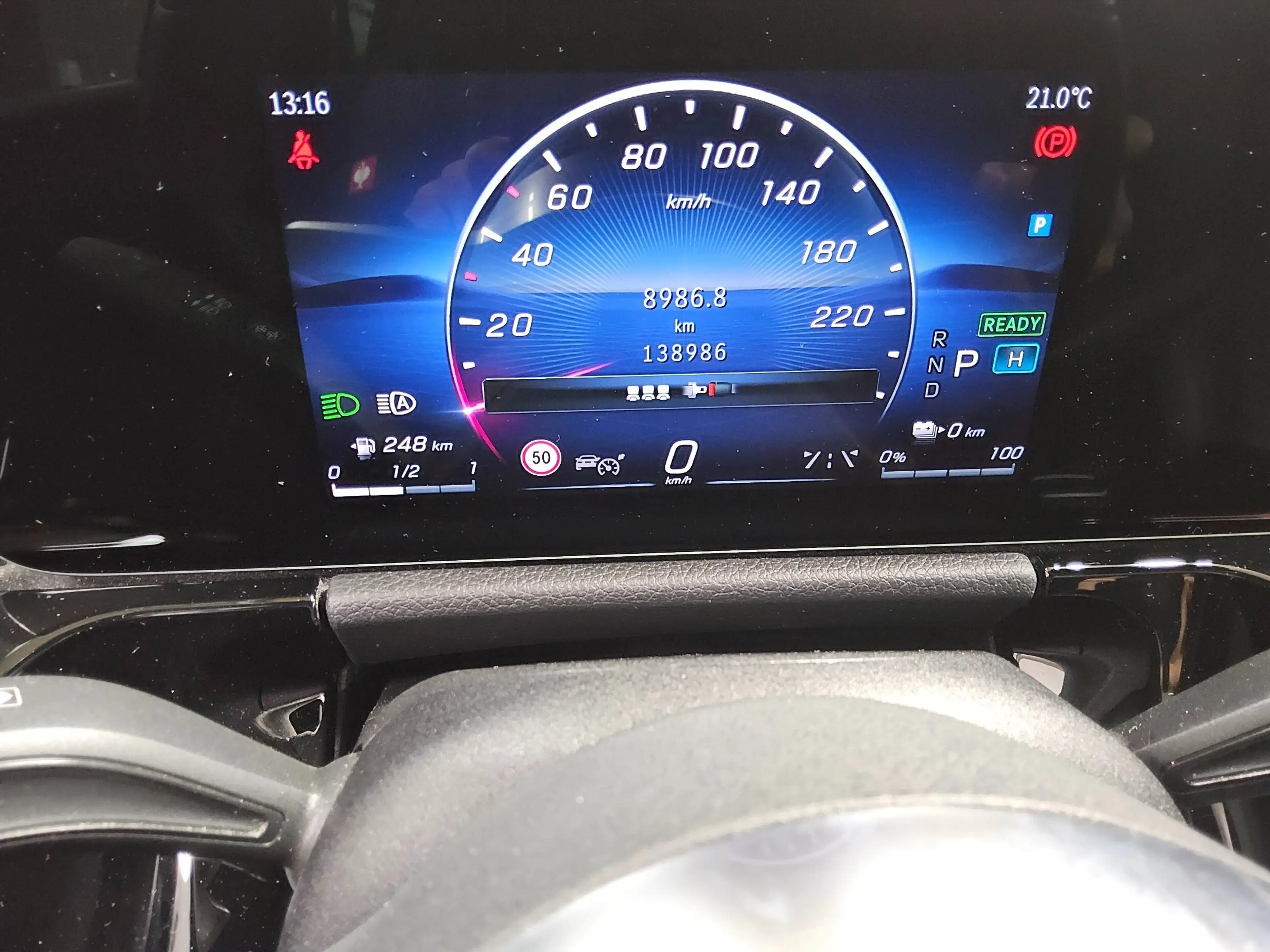 Mercedes-Benz B 250 e Progressive T-Leder Navi LED — photo 8