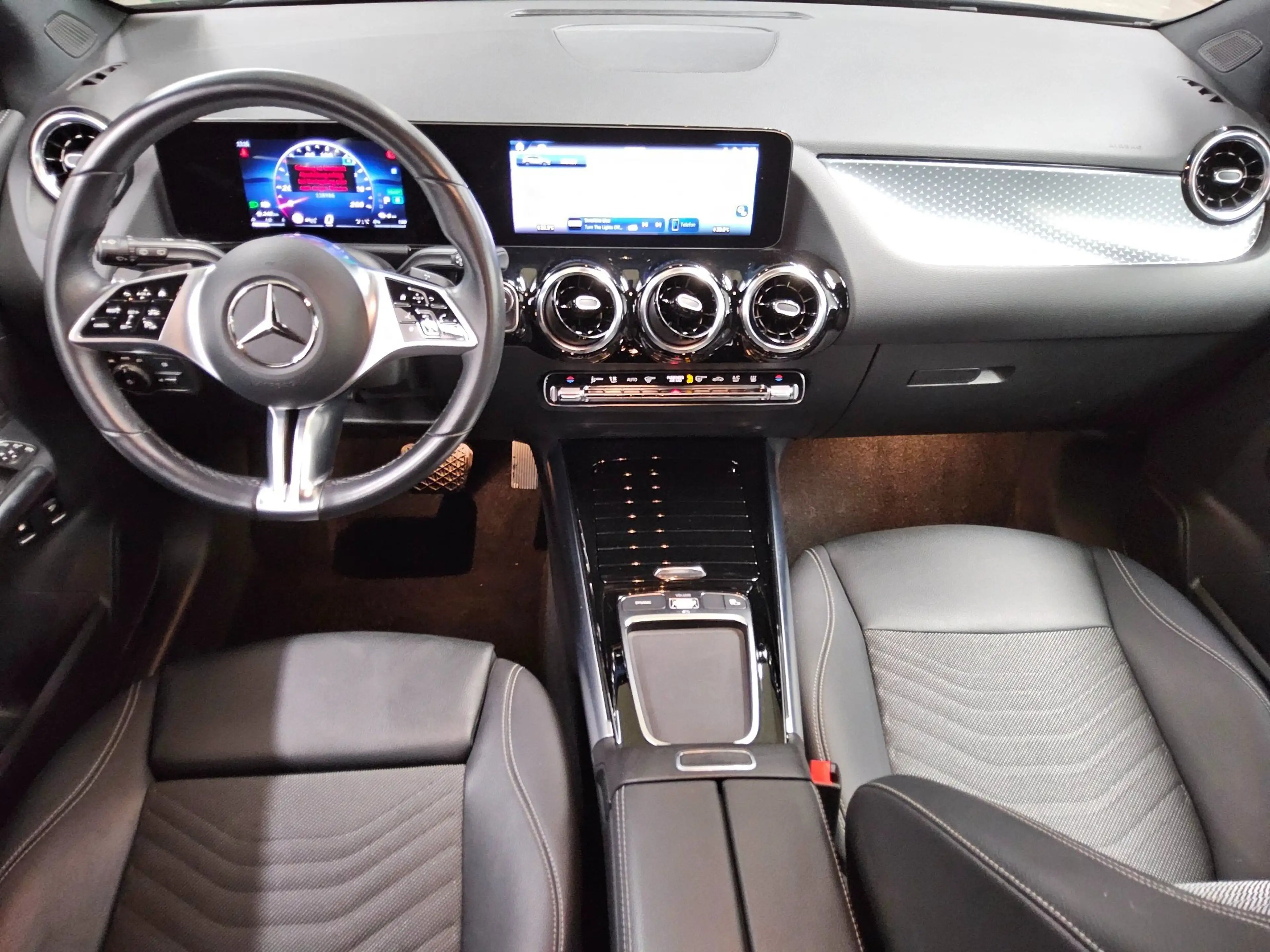 Mercedes-Benz B 250 e Progressive T-Leder Navi LED — photo 5