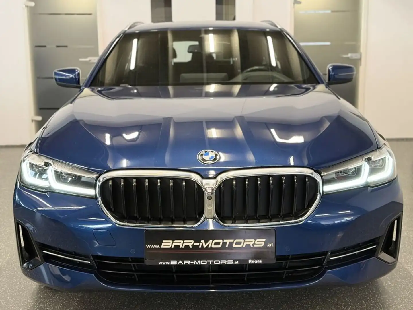 BMW 530 e xDrive*HEAD-UP*KAMERA*LED*SHZ*GESTIK*360GRAD Bleu - 2