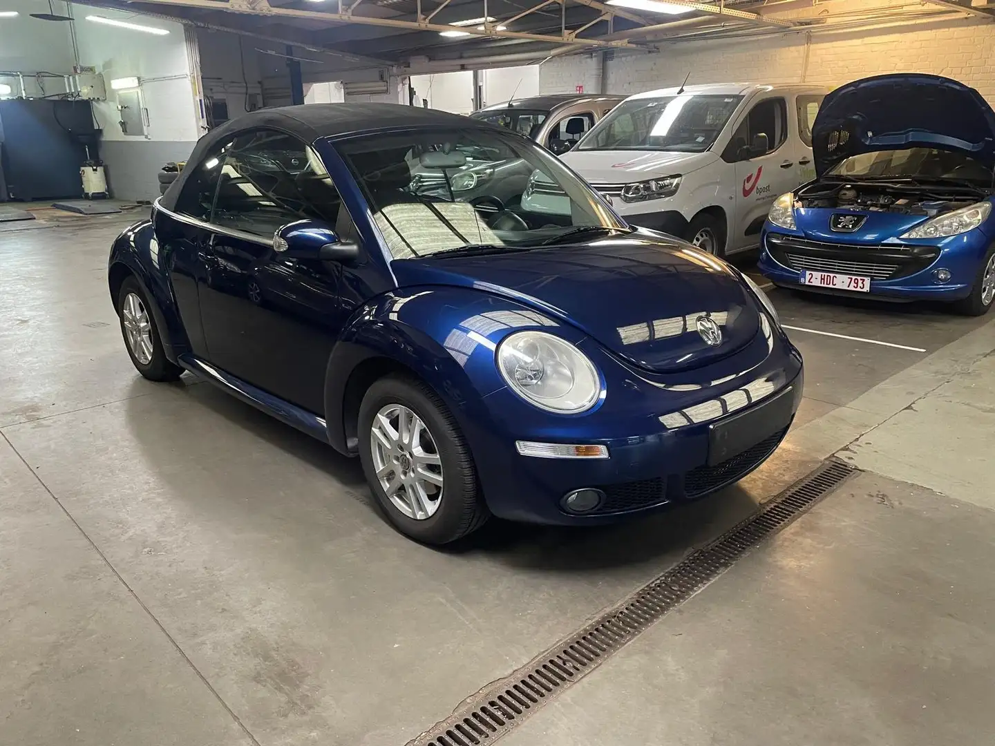 Volkswagen New Beetle New Beetle Cabrio 1.4i Blauw - 1