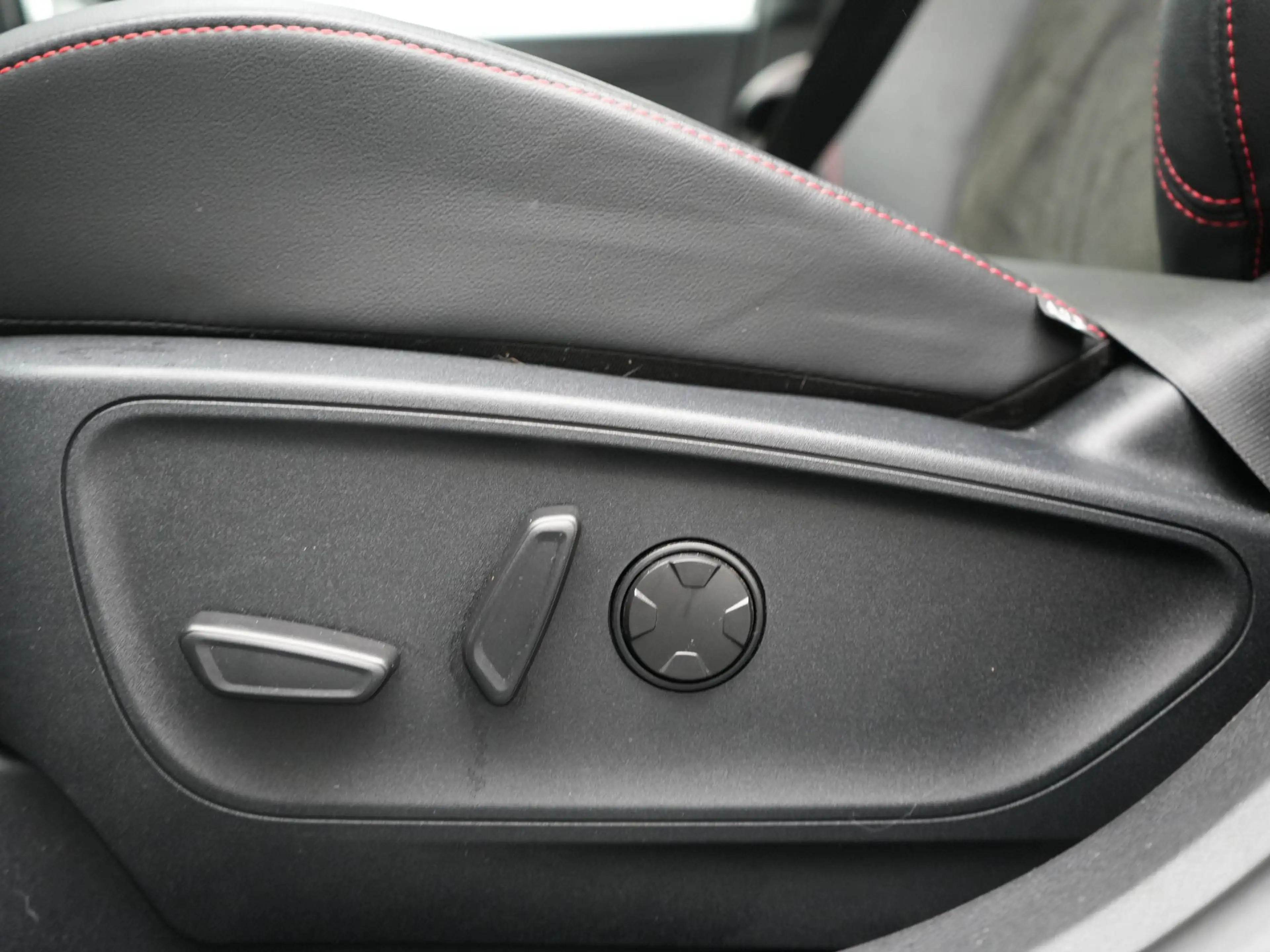 Ford Kuga 2.5 PHEV ST-Line X FACELIFT 243pk | Trekhaak Af Fa — photo 12