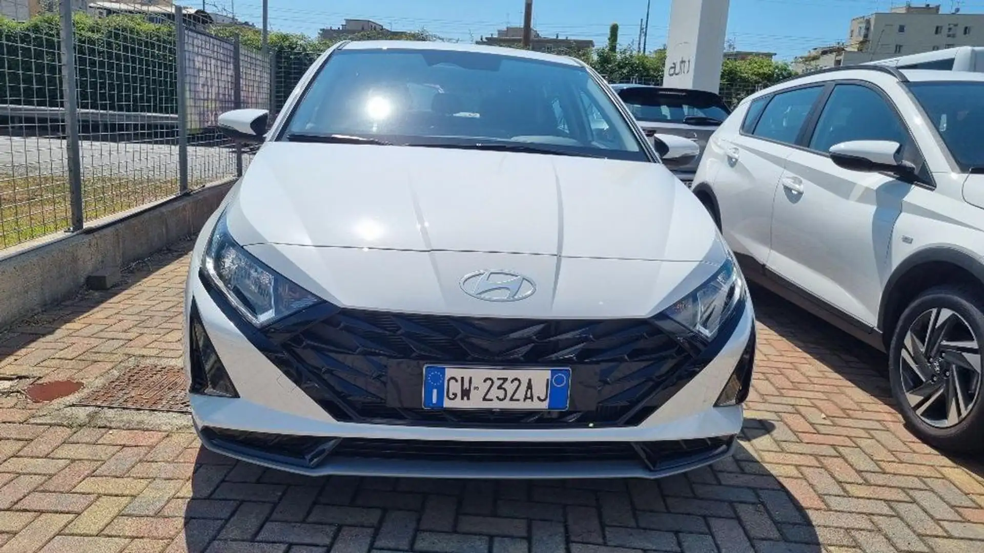 Hyundai i20 1.0 T-GDI MT Connectline Bianco - 1