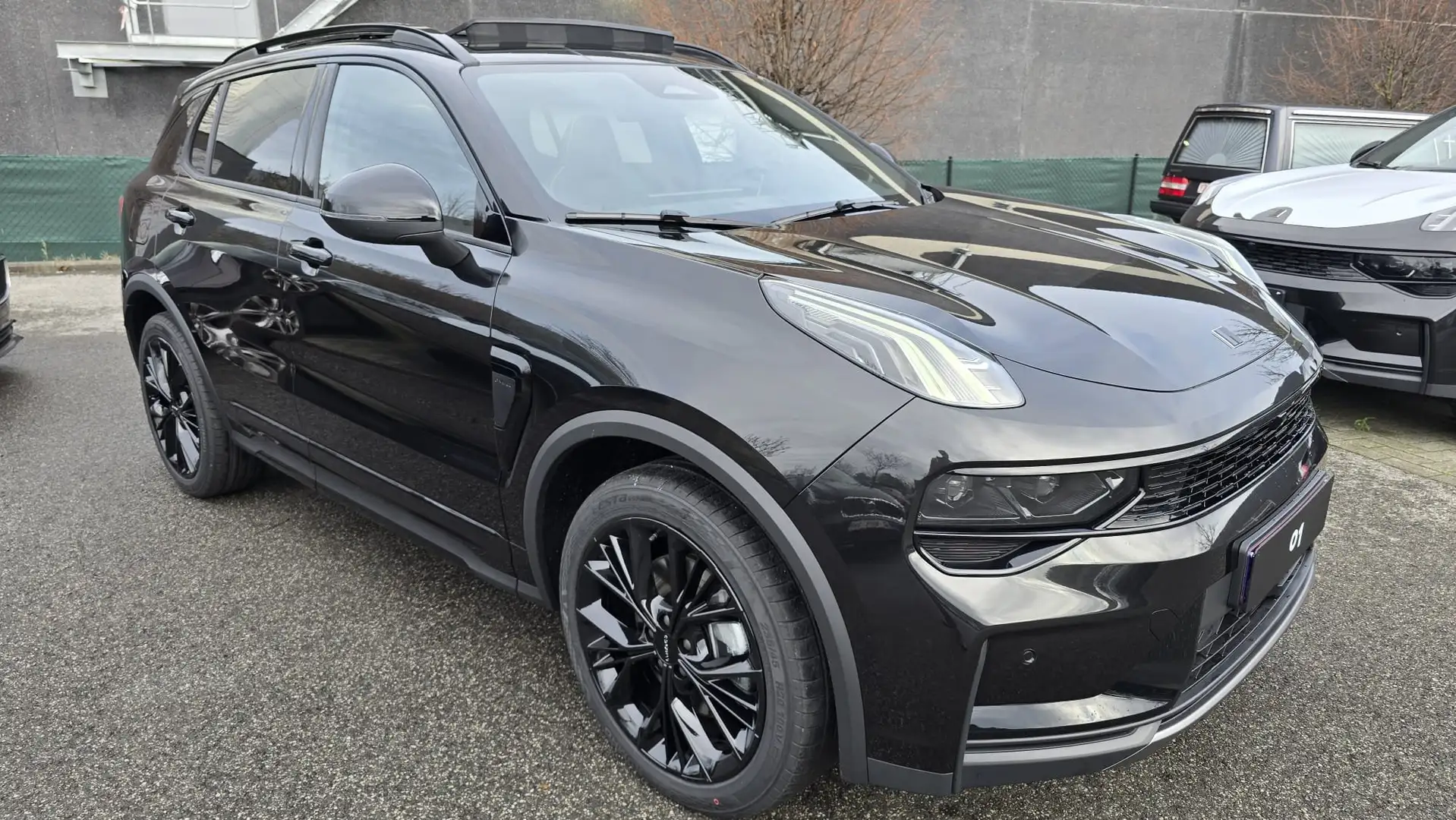 Lynk & Co 01 More - Stock Actie Zwart - 2