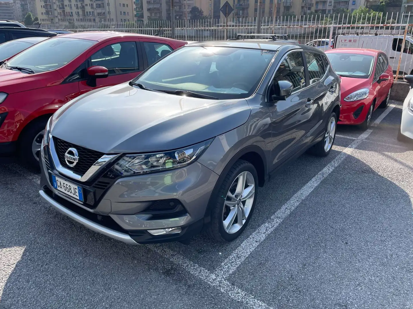 Nissan Qashqai Qashqai 1.3 dig-t N-Motion 140cv Argento - 1