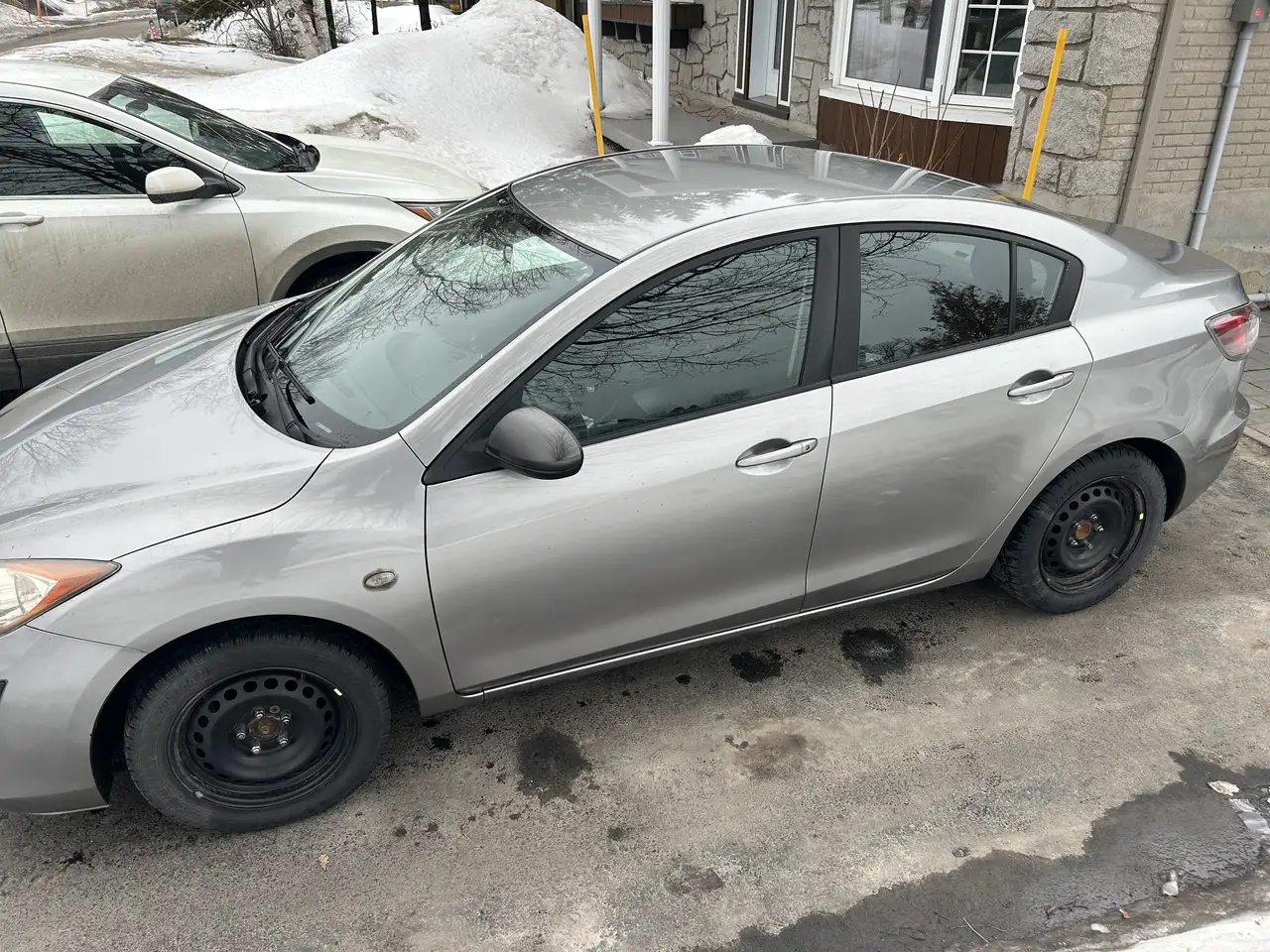 Mazda 3 снимка Mazda 3