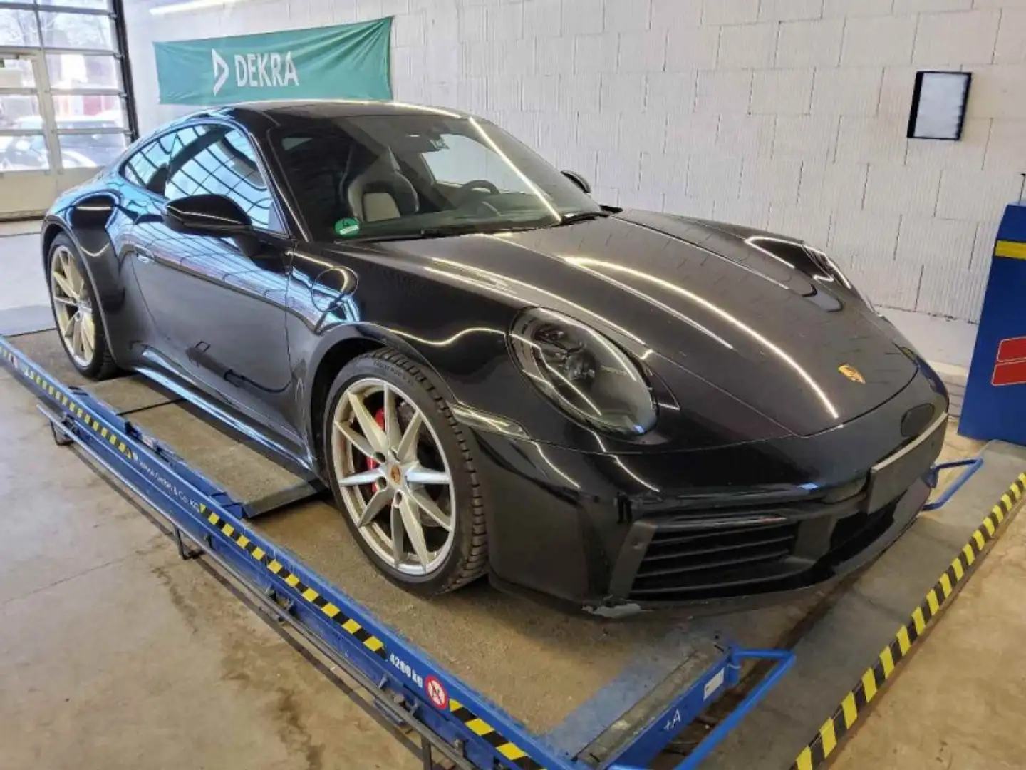 Porsche 911 Carrera 4S PDK - 1
