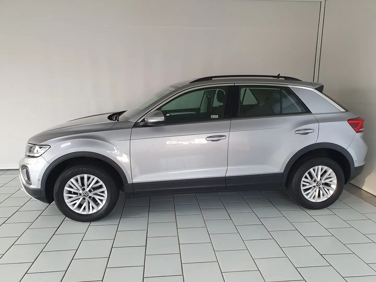 Volkswagen T-Roc Life TSI Zilver - 2