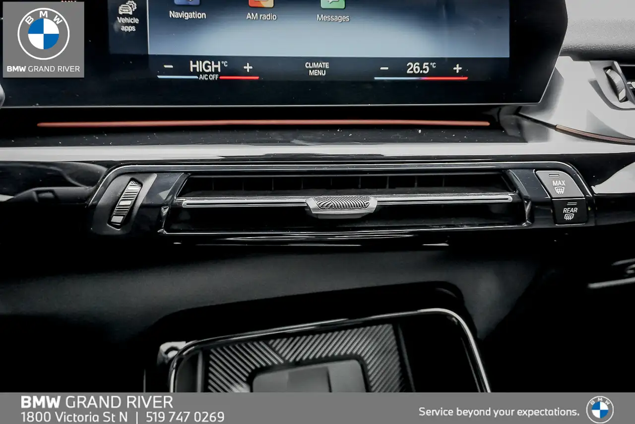 BMW X1 снимка BMW X1