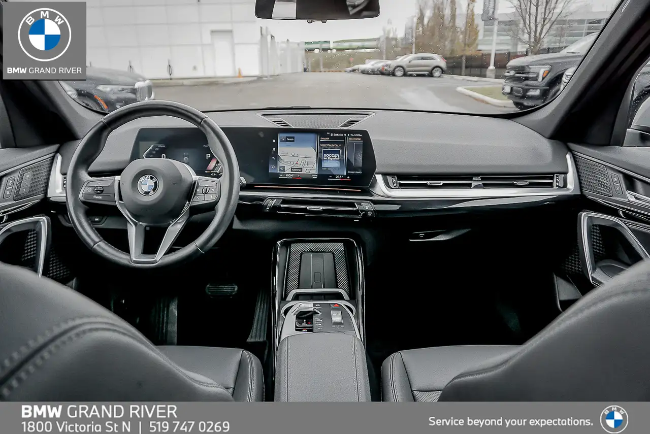 BMW X1 снимка BMW X1