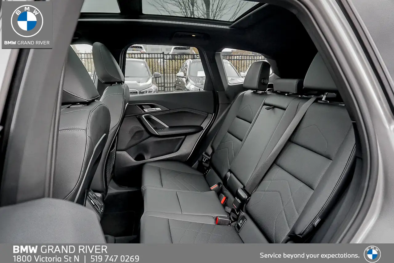 BMW X1 снимка BMW X1