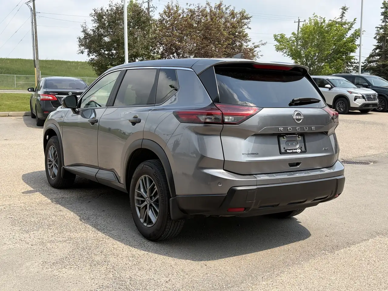 Nissan Rogue снимка Nissan Rogue