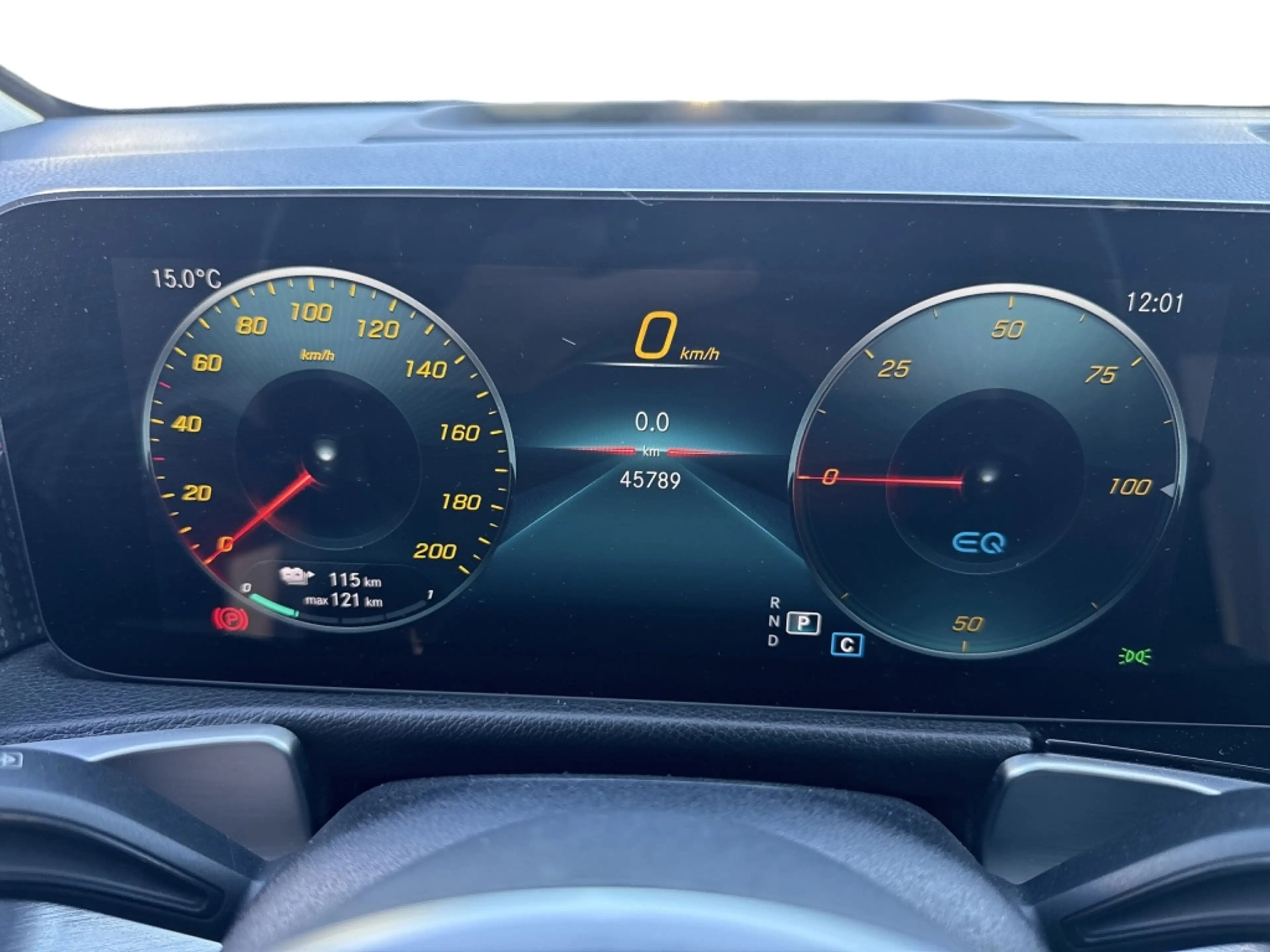 Mercedes-Benz EQB 250 Progressive NIGHT HUD 360 DC-LADER — photo 10