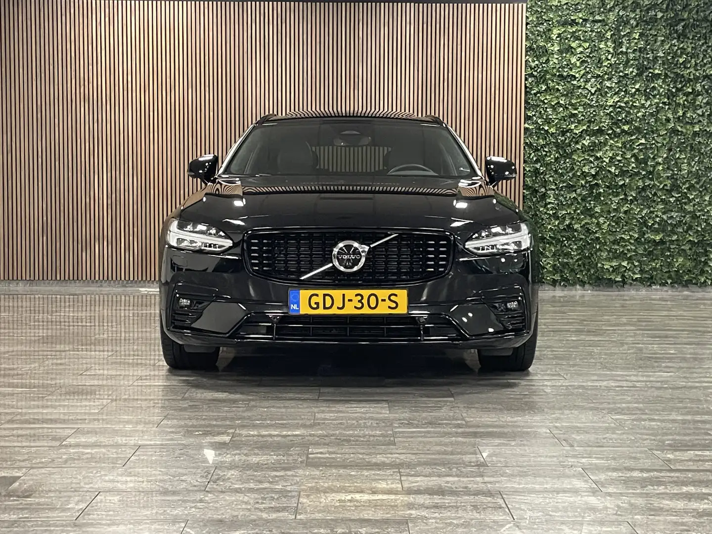 Volvo V90 B5 Ultimate Dark | Schuifdak | 360° Camera | Head- Noir - 2