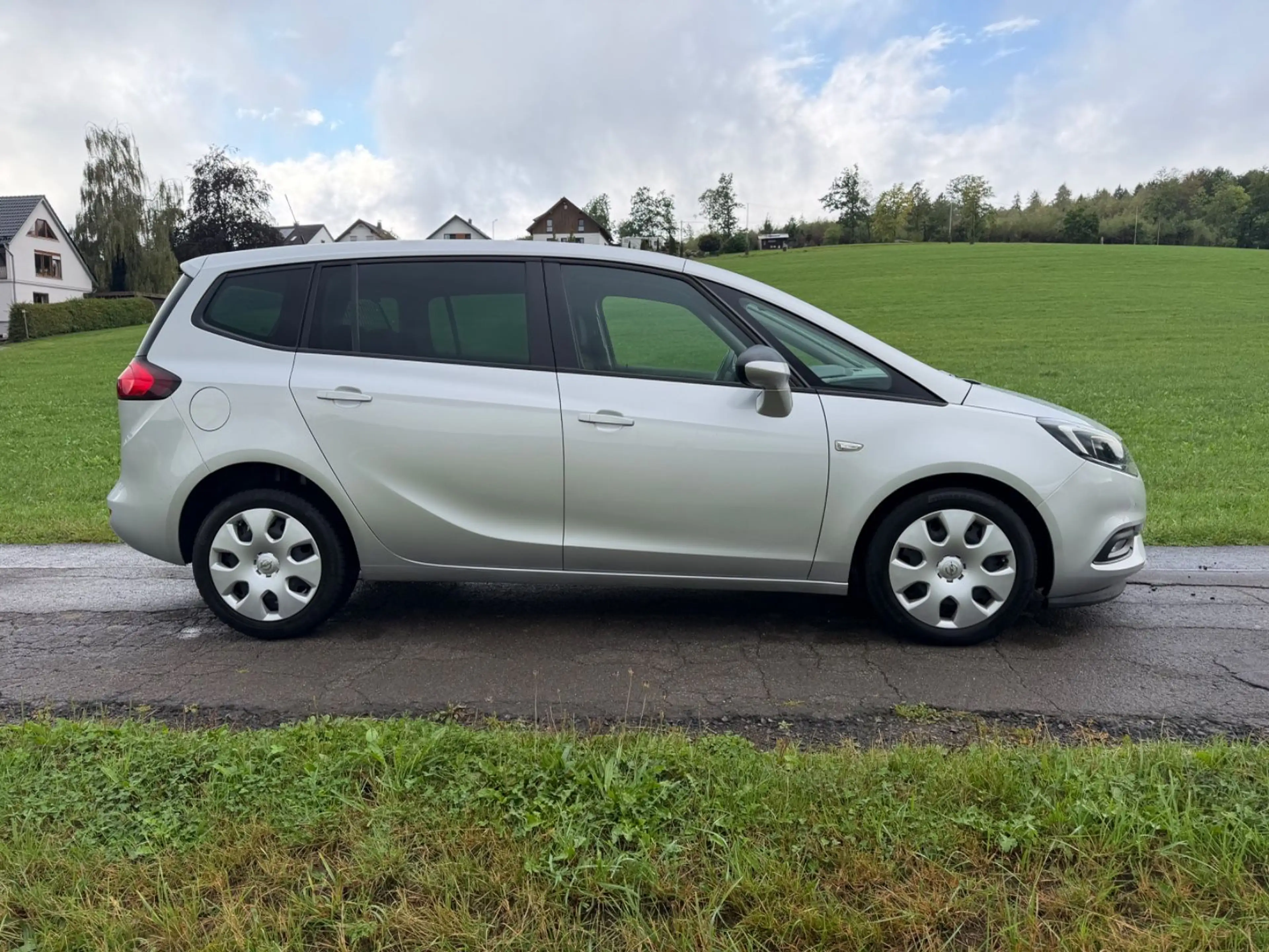 Opel Zafira C Edition Automatik 1.Hand — photo 9