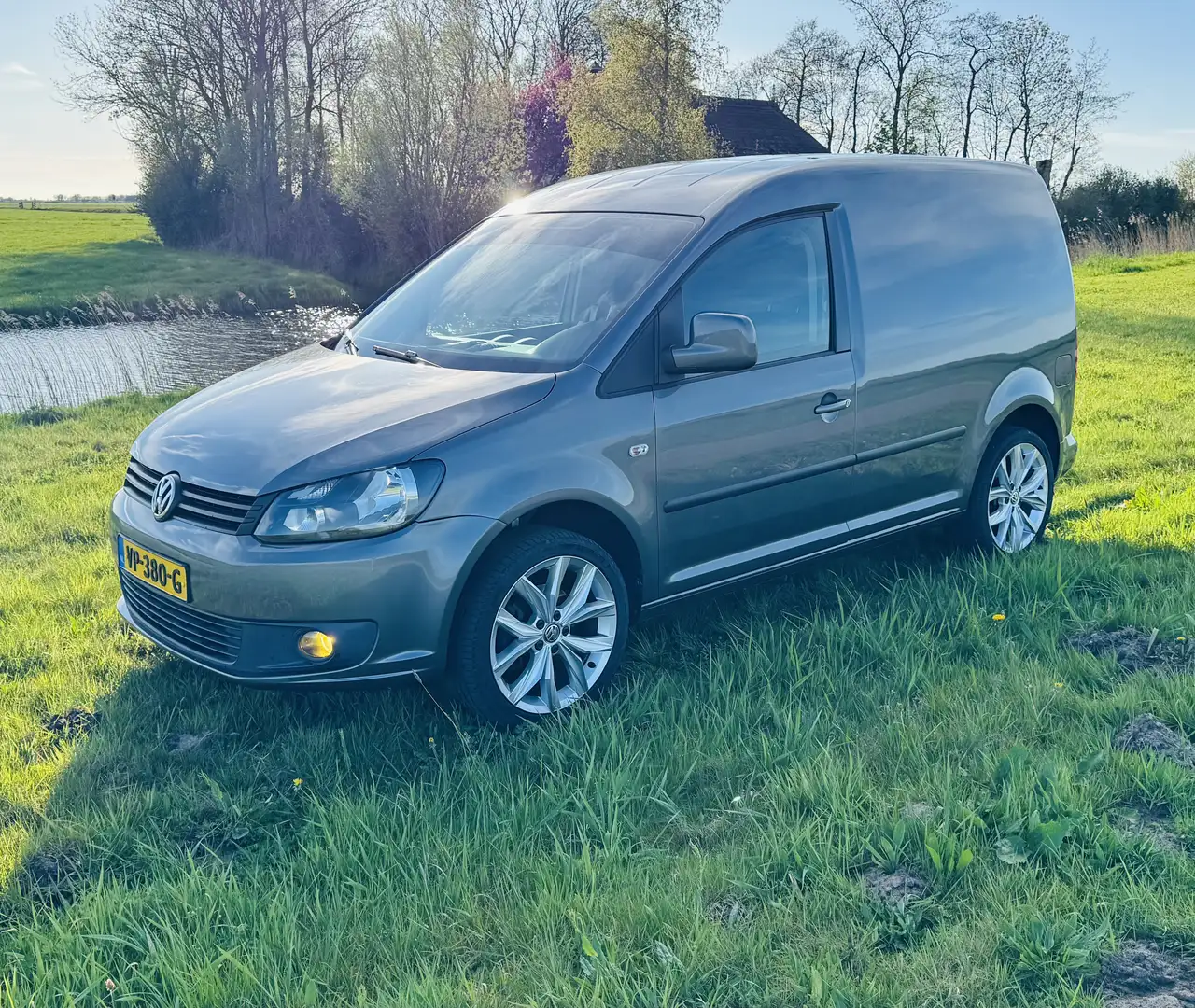 Volkswagen Caddy volkswagen Caddy 1.6 TDI DSG7 - 1