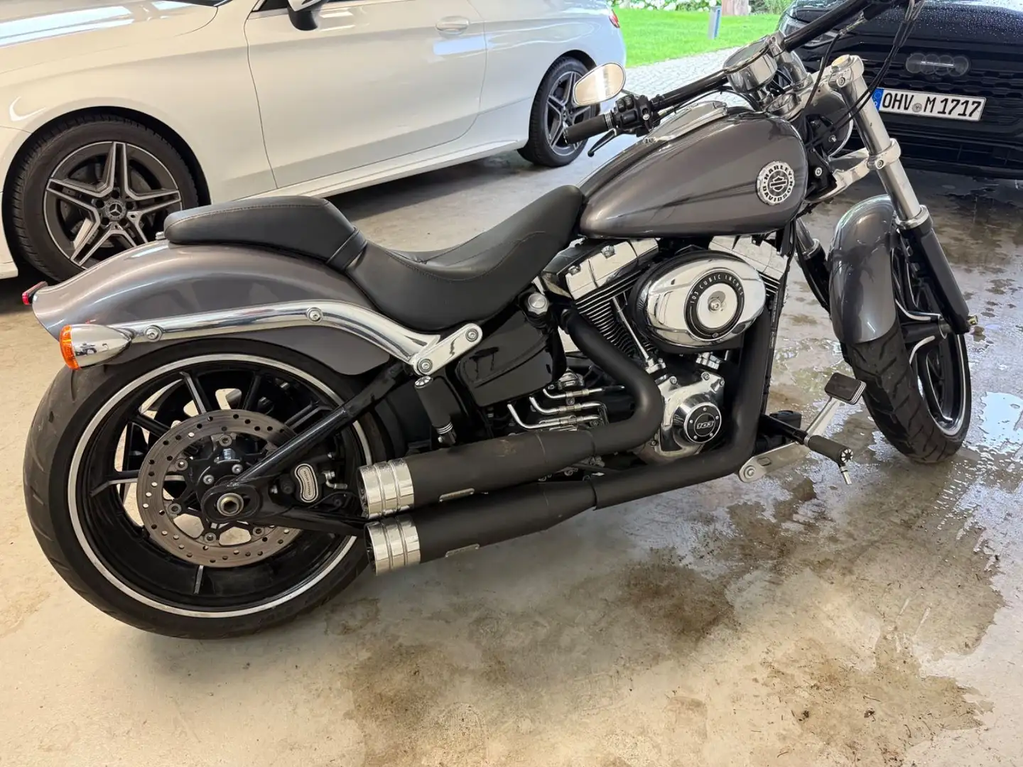 Harley-Davidson Breakout 1.BESITZ,Dr. Jekill & Mr.Hyde Zwart - 2