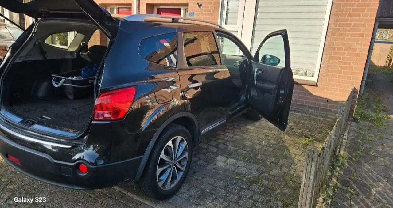 Nissan Qashqai+2