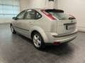 Ford Focus 1.6 TDCi 90CV 5p. Gris - thumbnail 3