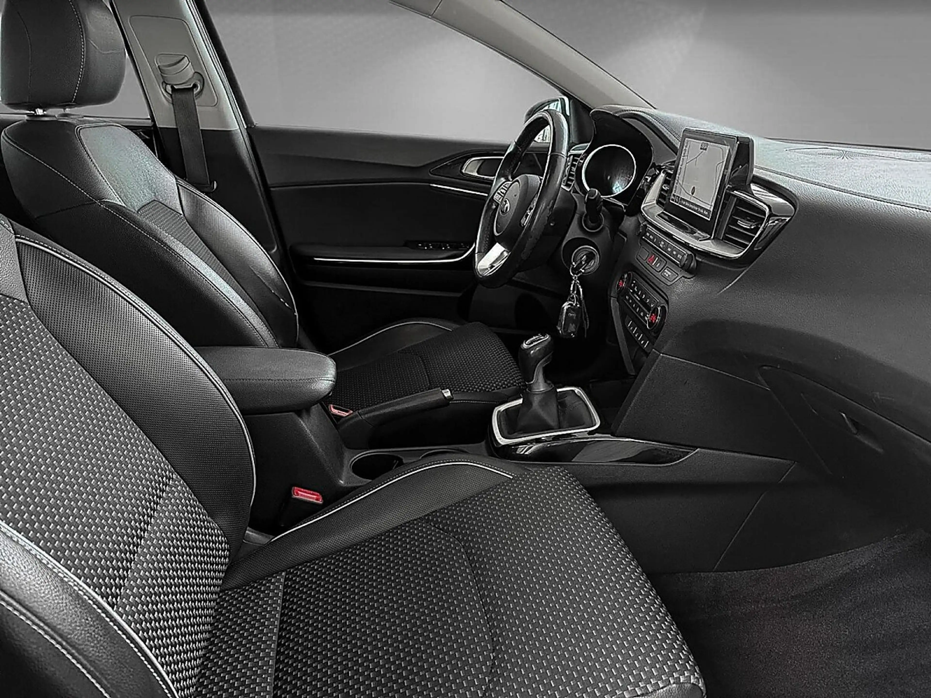 Kia Ceed SW / cee'd SW ceed SW 1,6 CRDi SCR ISG Gold | 1. BESITZ | LÜC... — photo 8