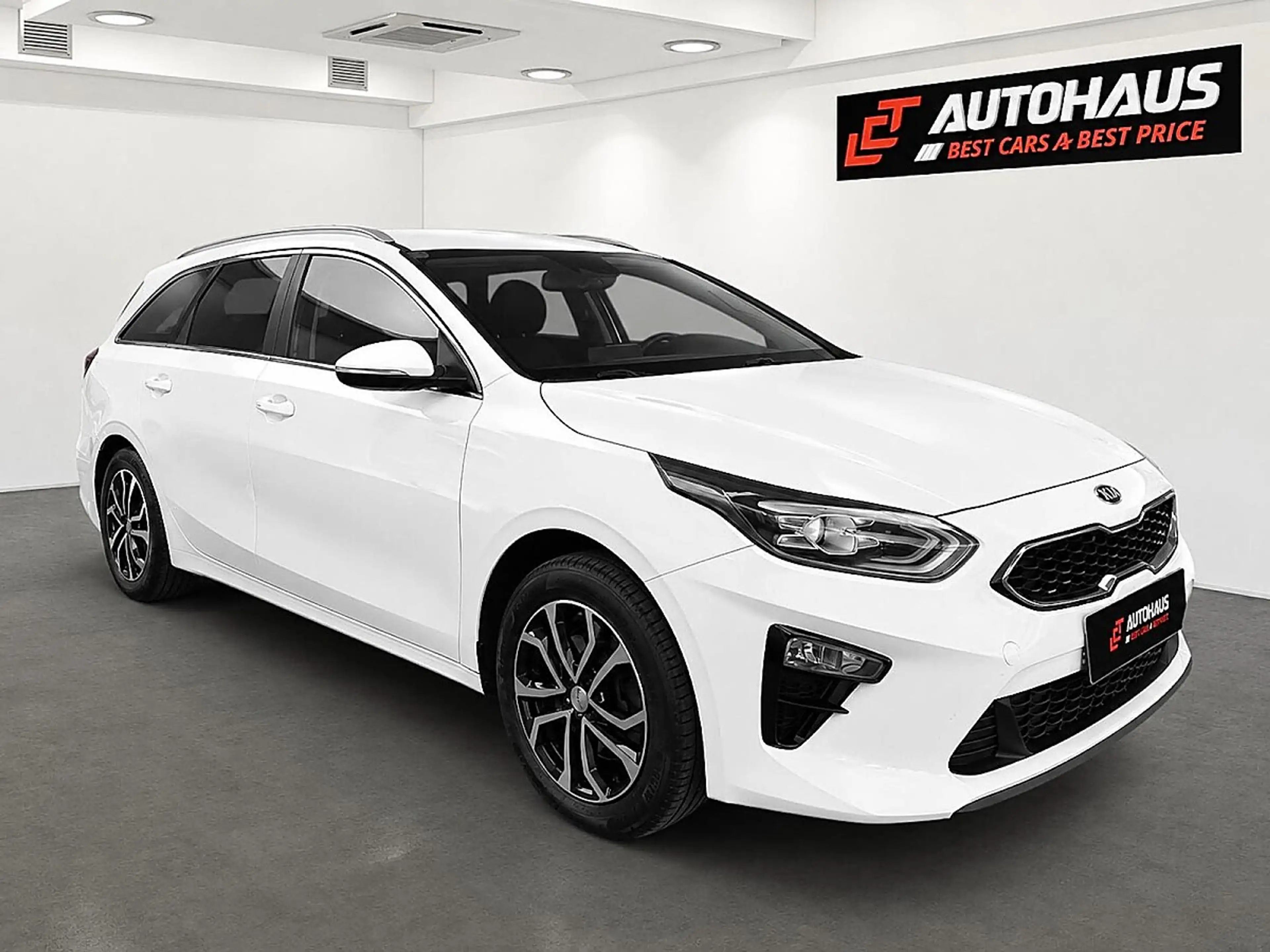 Kia Ceed SW / cee'd SW ceed SW 1,6 CRDi SCR ISG Gold | 1. BESITZ | LÜC... — photo 4