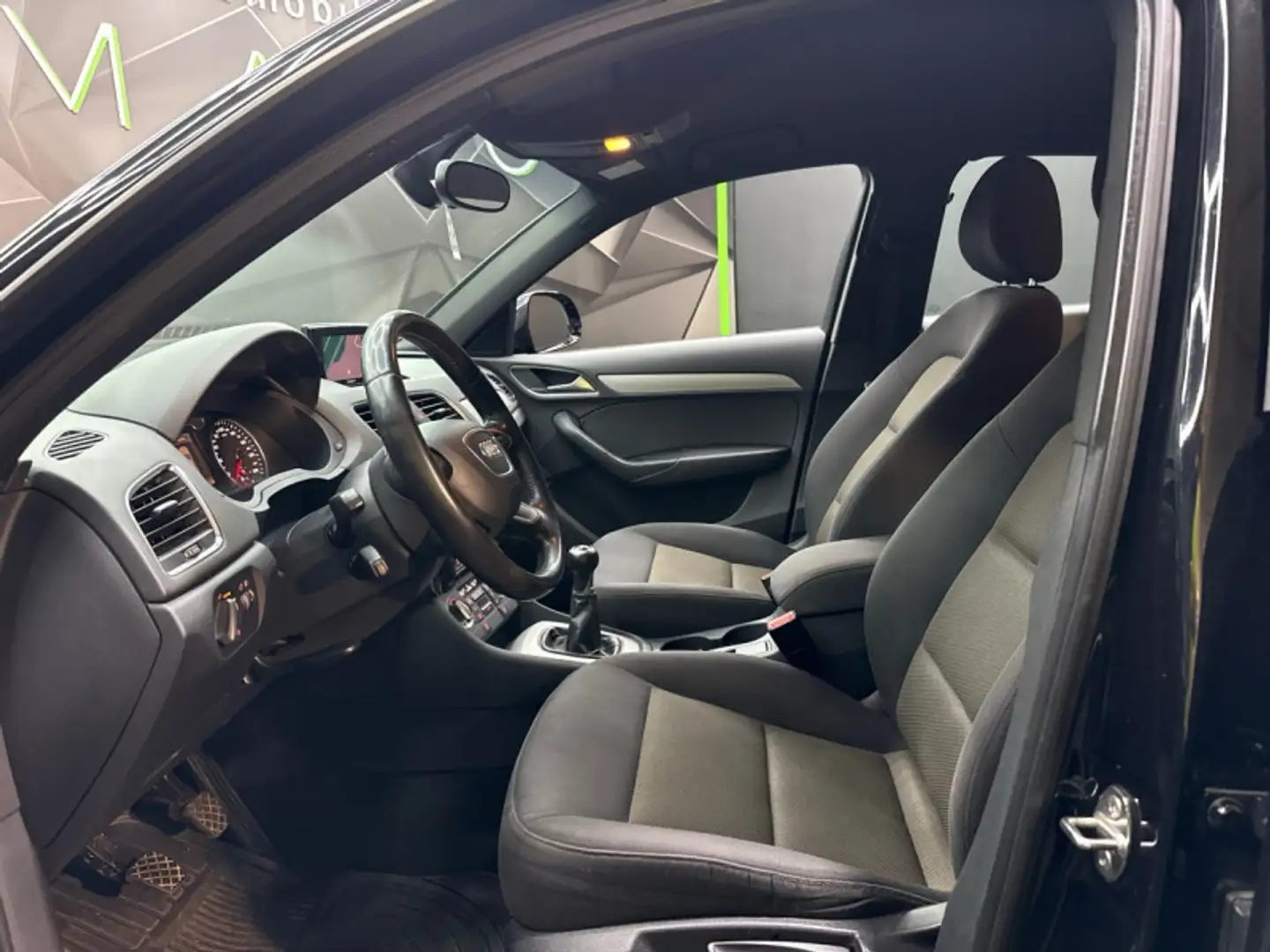 Audi Q3 2.0 TDI 140CH AMBIENTE Noir - 2