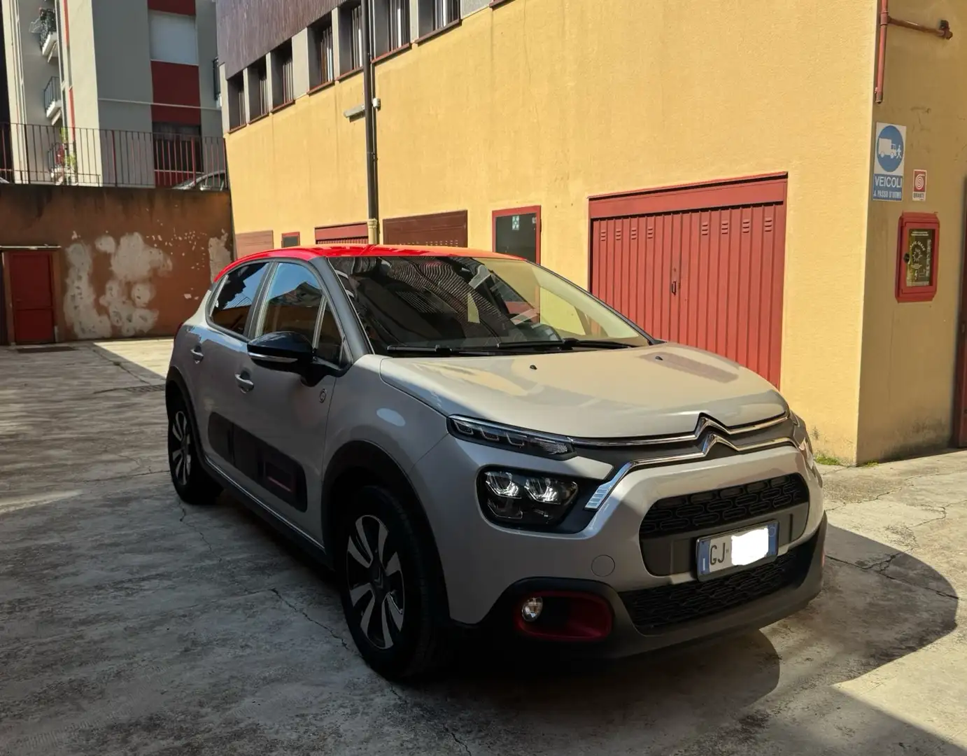 Citroen C3 Pure Tech 83 S&S C-SERIES - 1