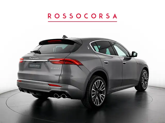 Maserati Grecale view 4