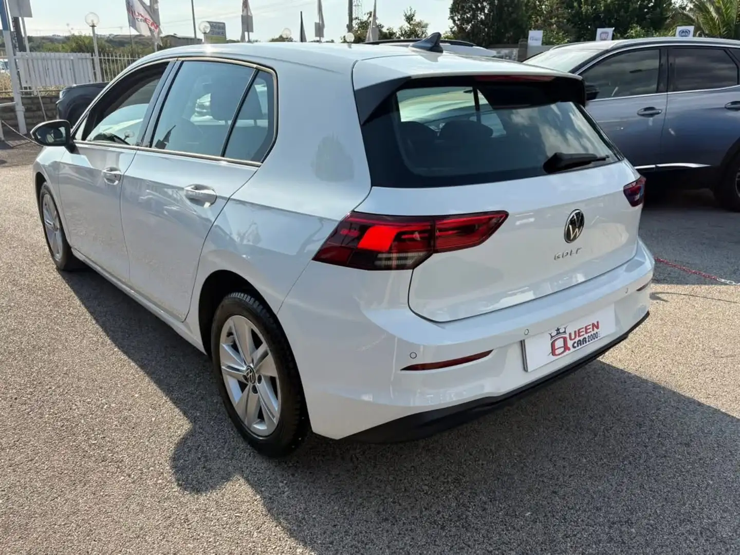 Volkswagen Golf VIII 1.0 tsi evo Life 110cv -FULL OPT- PREZZO VERO Bianco - 2