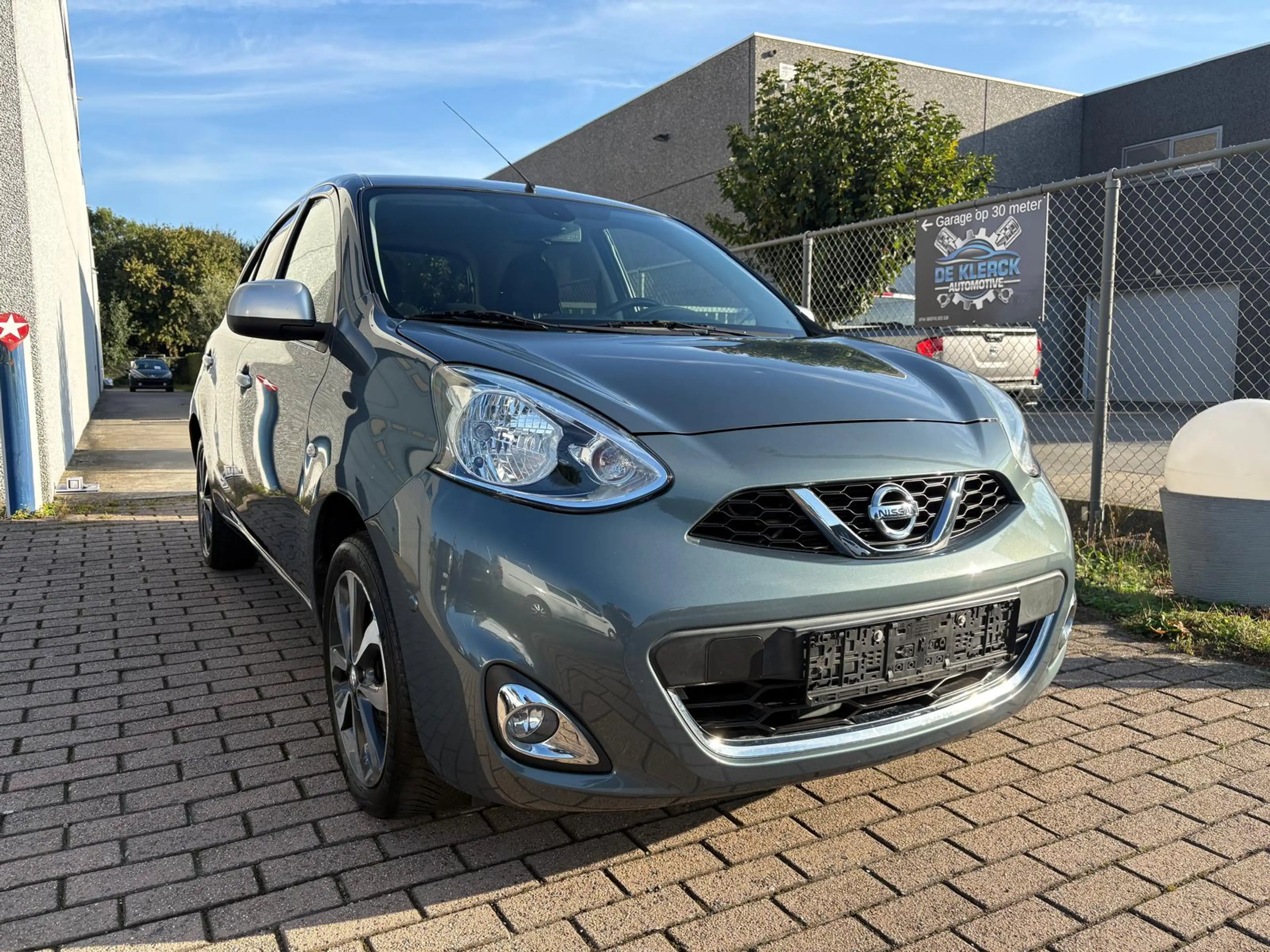 Nissan Micra Micra 1.2i N-TEC CVT — photo 5