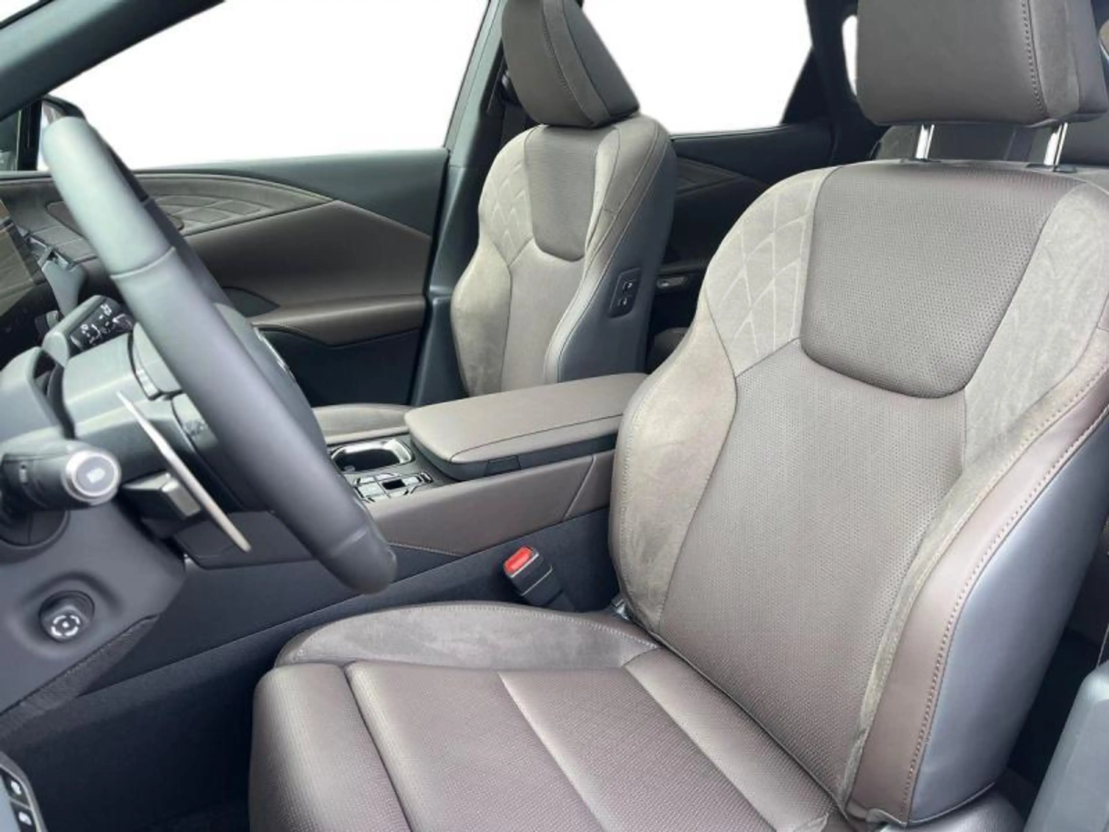 Lexus RX 450h Privilege Line + Open Roof — photo 7
