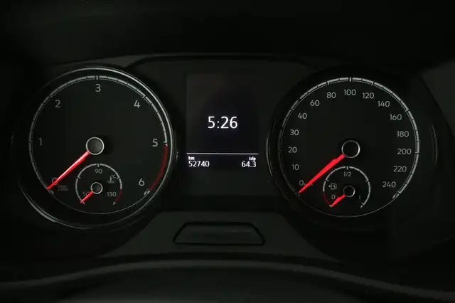 Volkswagen Transporter view 14