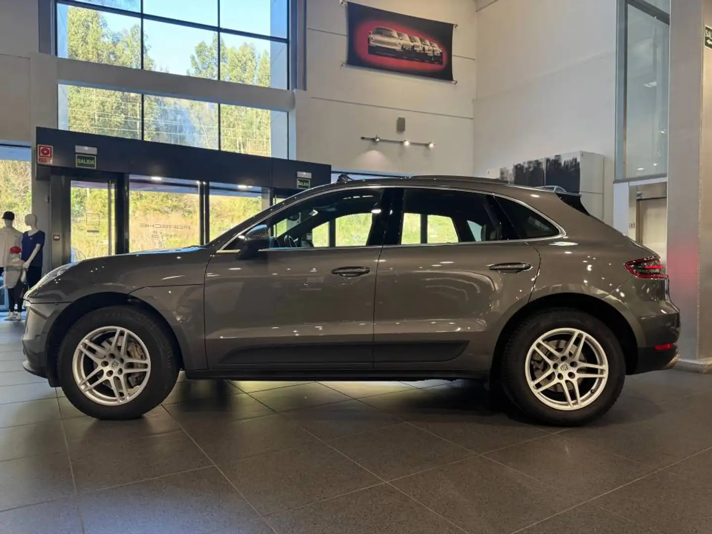 Porsche Macan S Aut. Gris - 2